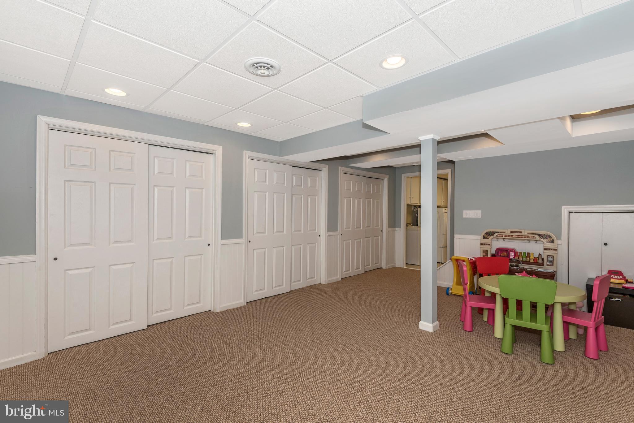 TURF VALLEY OVERLOOK - Residential