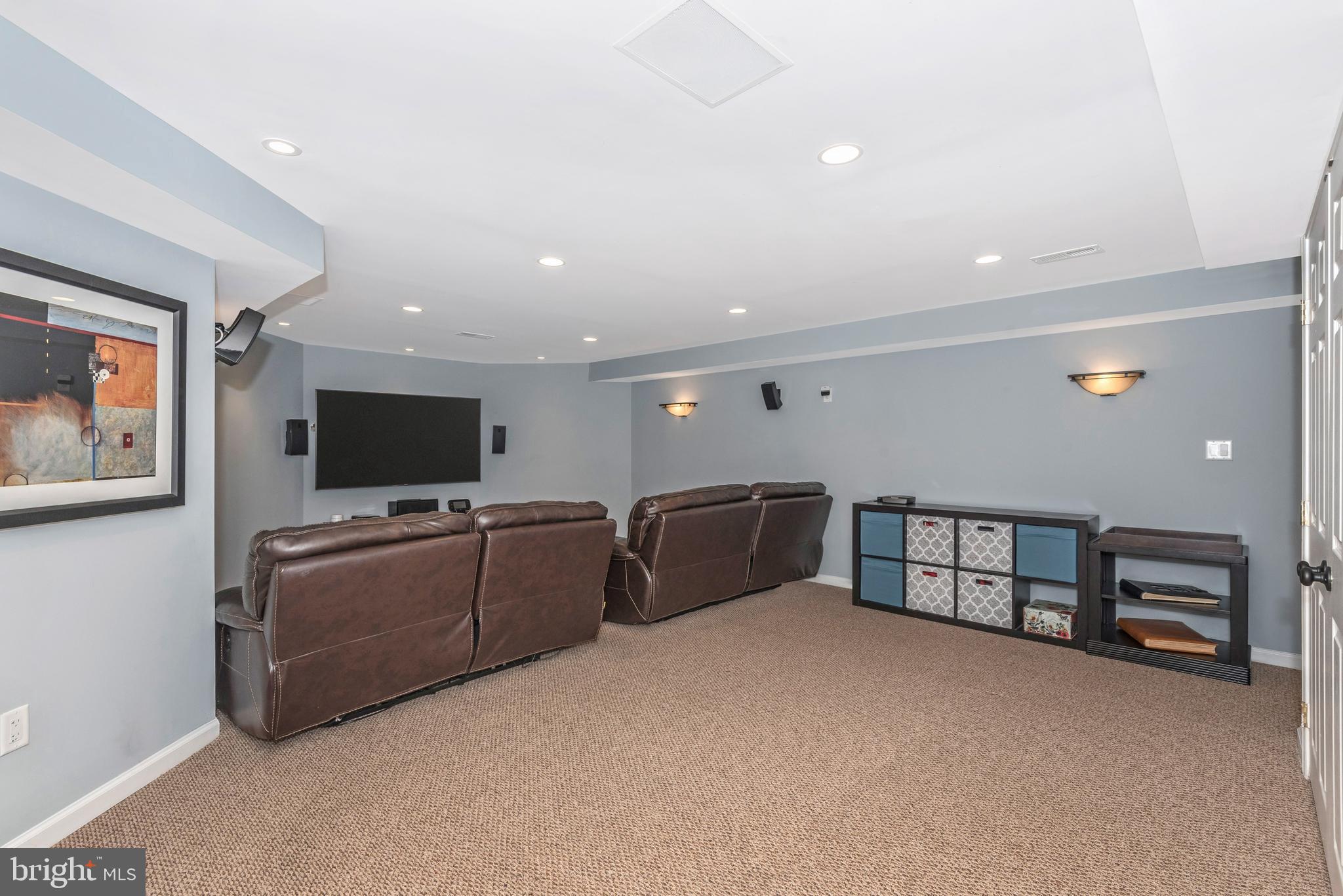 TURF VALLEY OVERLOOK - Residential