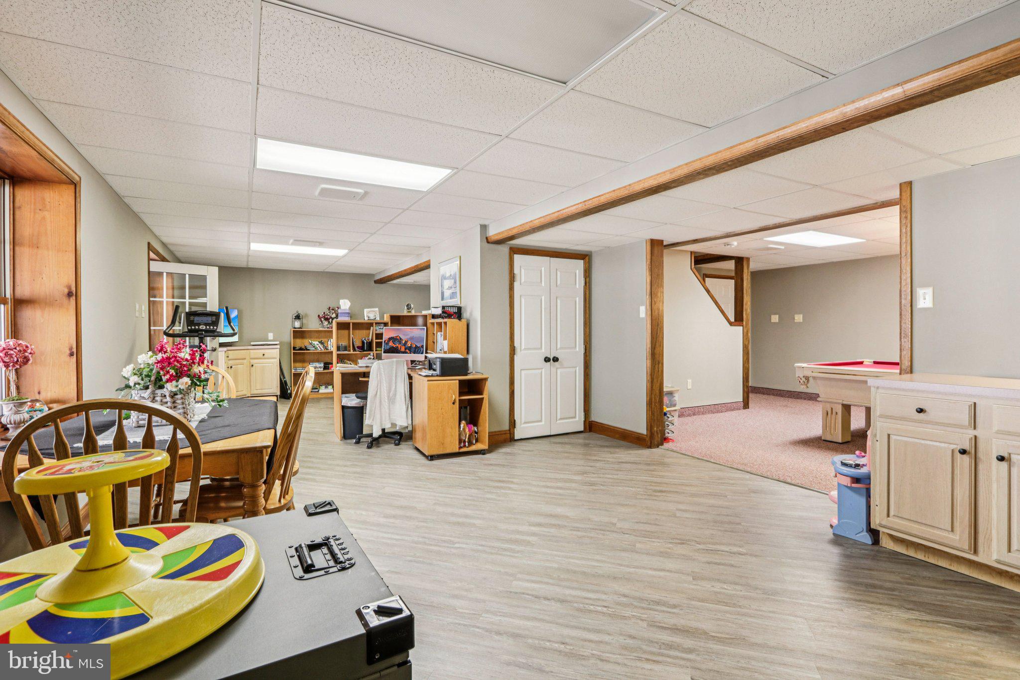 SOMERSET LAKE - Residential