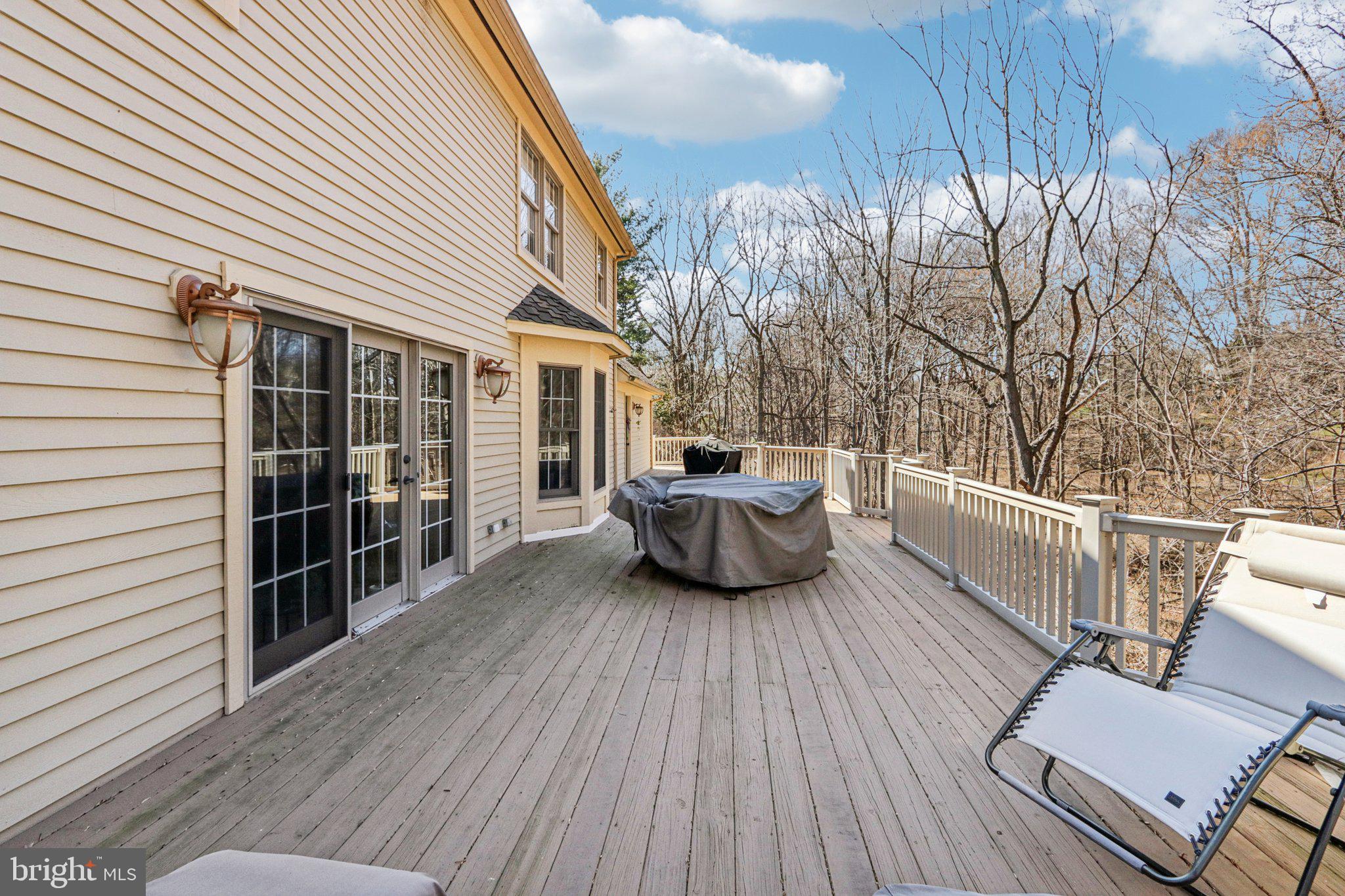 SOMERSET LAKE - Residential