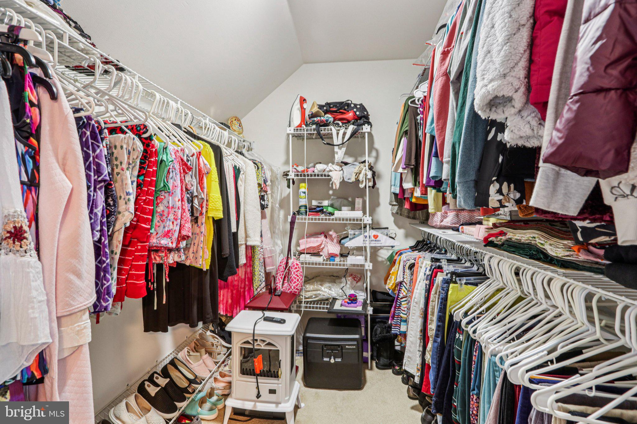 SOMERSET LAKE - Residential