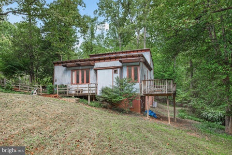 Vacant Land For Sale - 10708 Meadowood Drive<br/> VIENNA, VA 22181