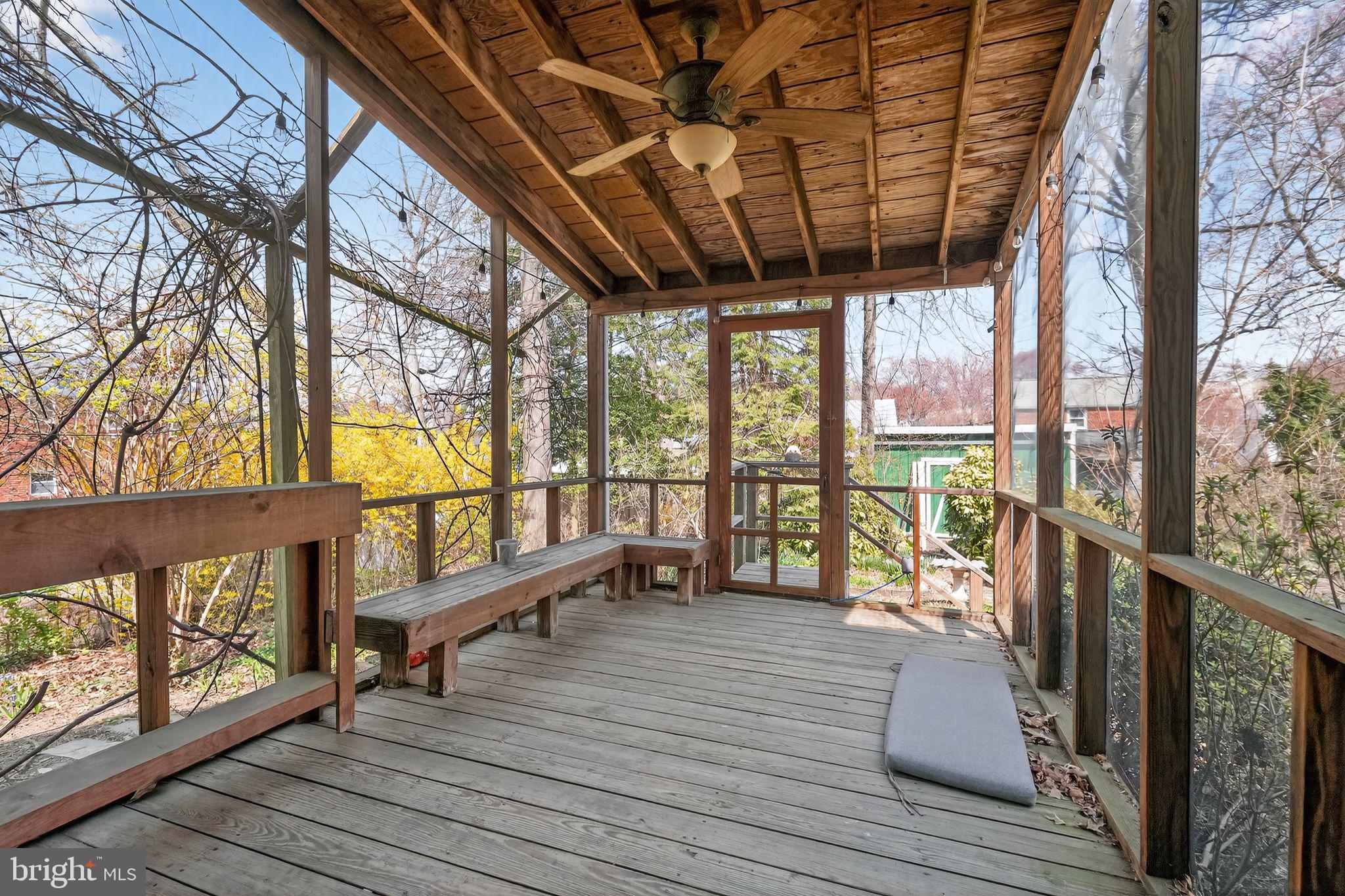 WHEATON HILLS - Residential