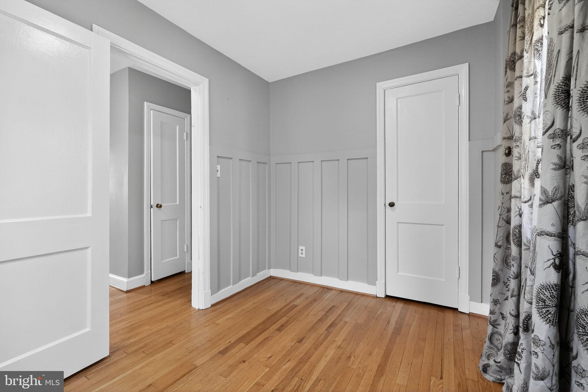 WHEATON HILLS - Residential