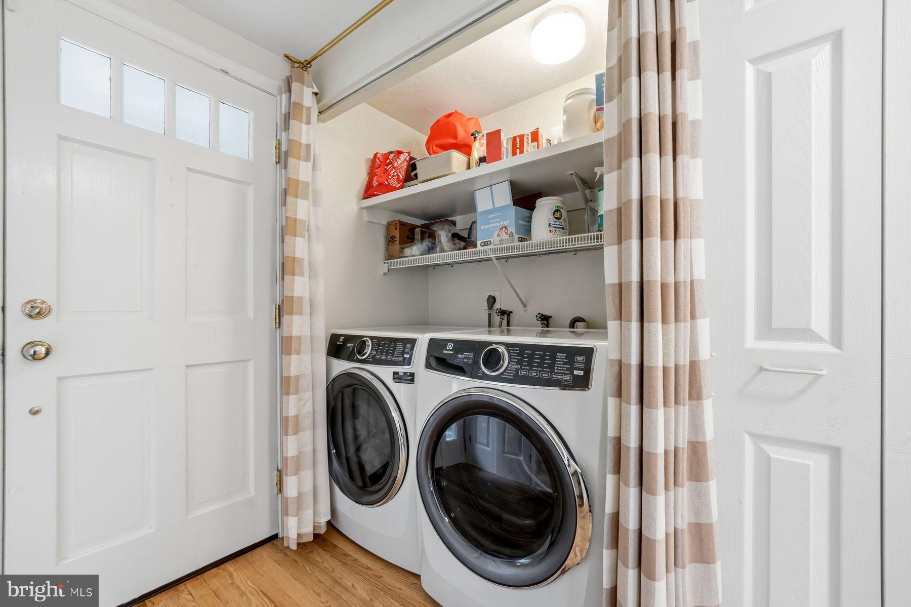 LEOPARD LAKES - Residential