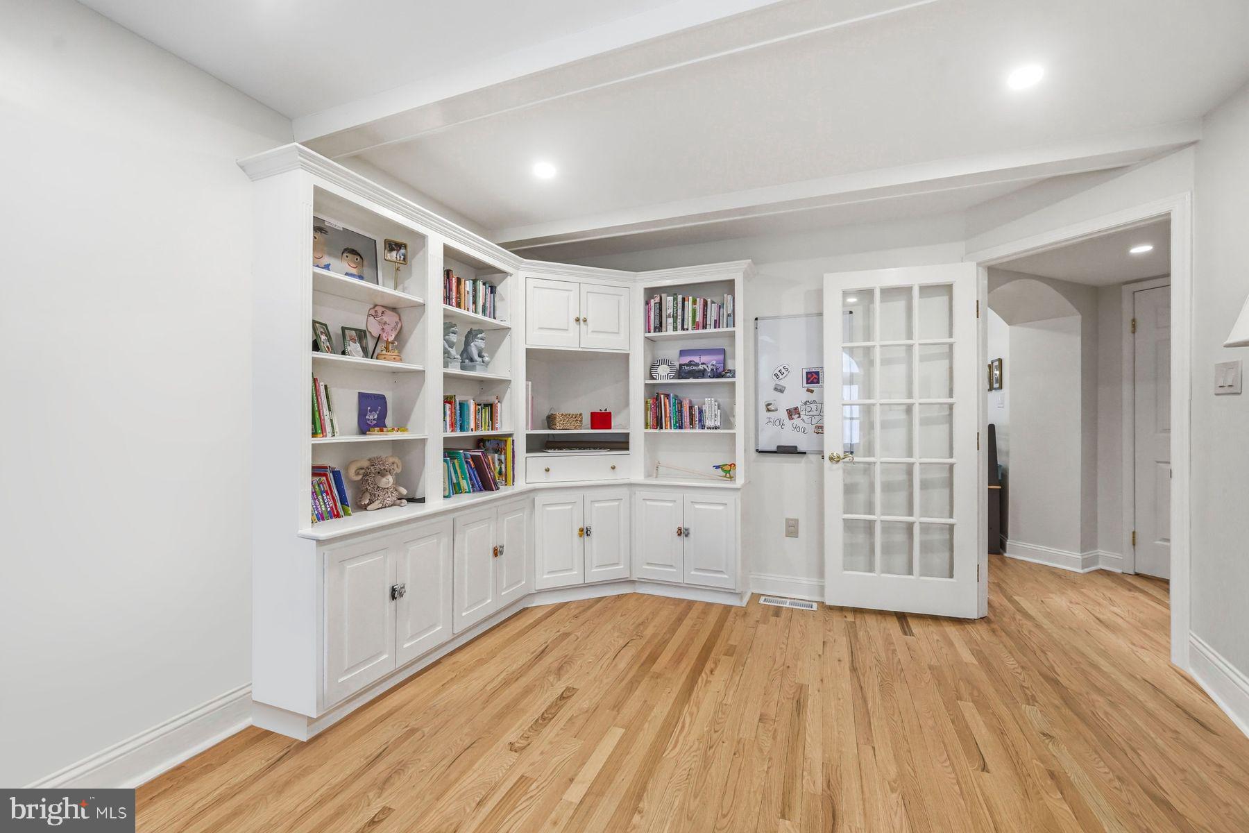 LEOPARD LAKES - Residential