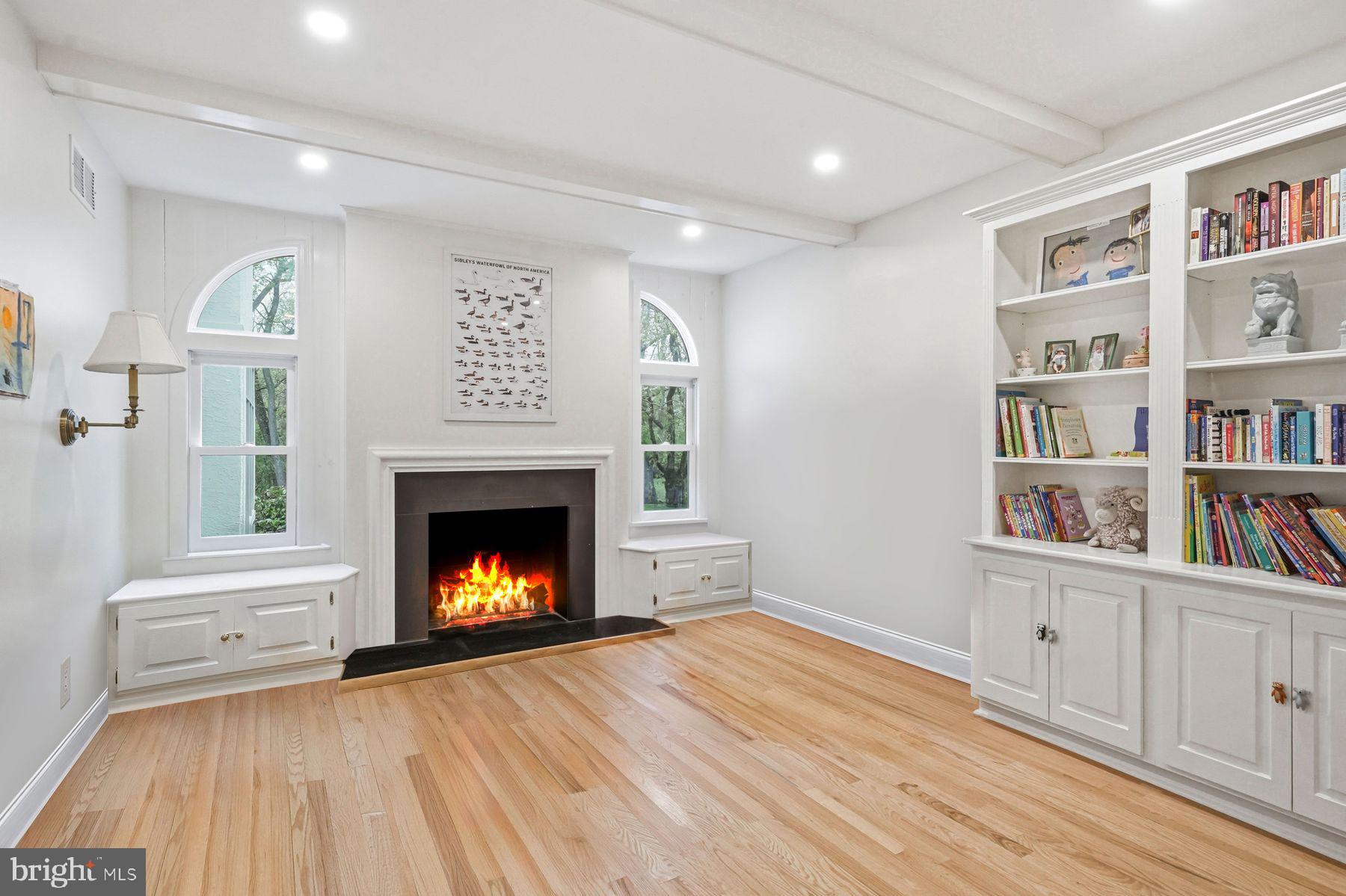 LEOPARD LAKES - Residential