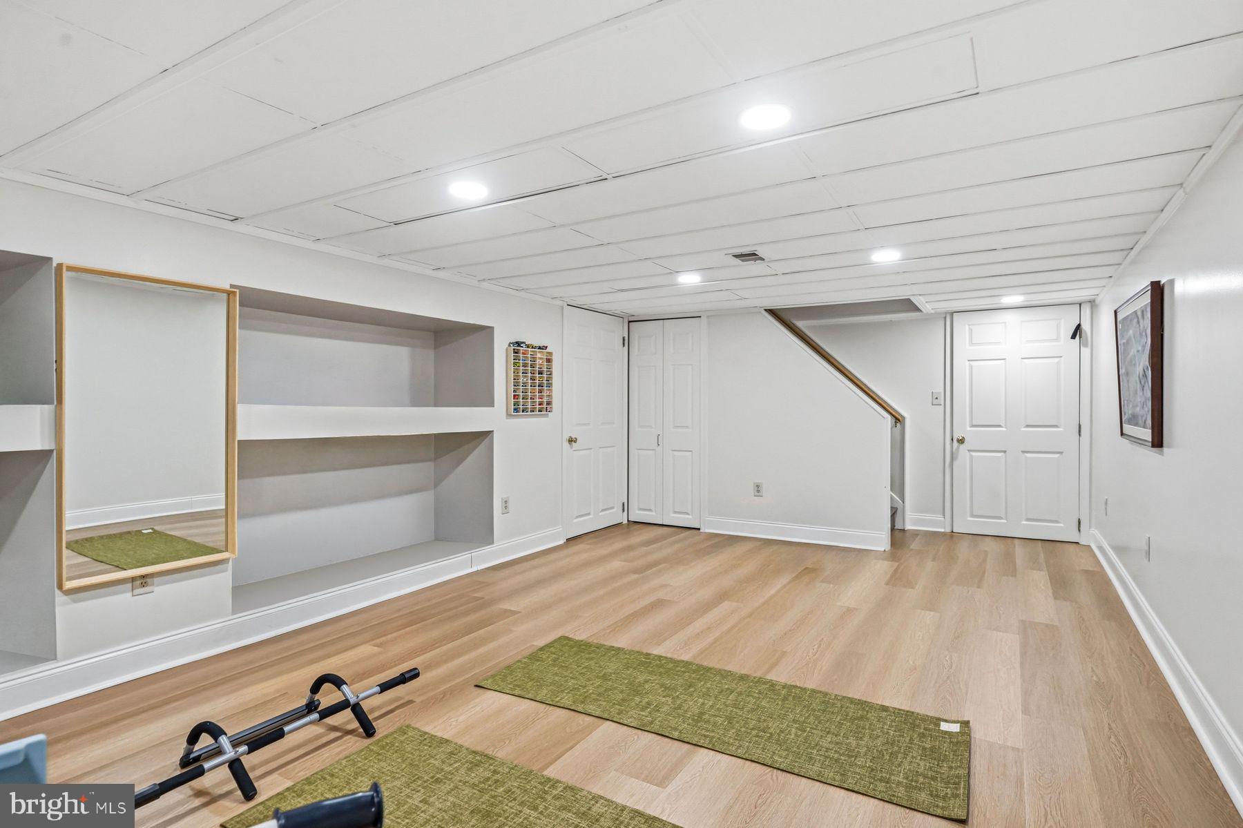 LEOPARD LAKES - Residential