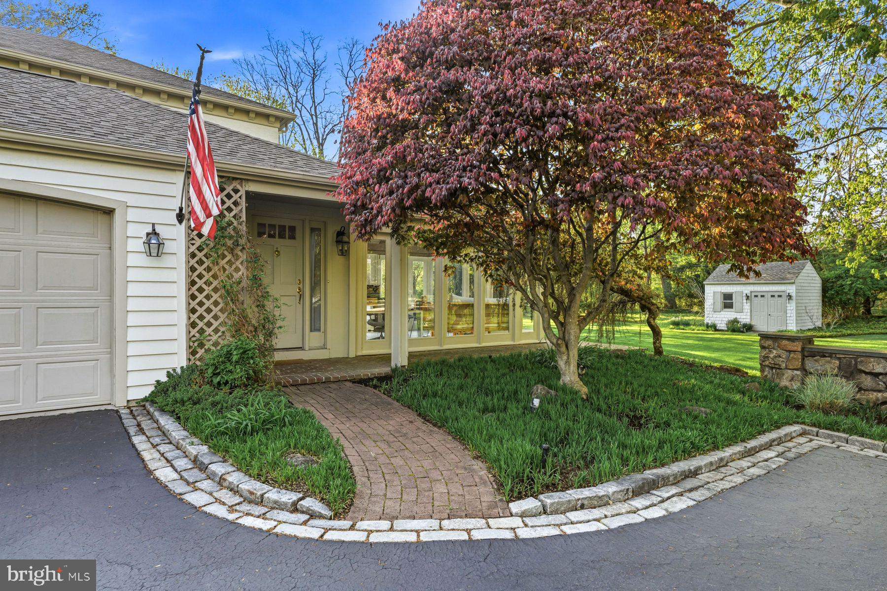 LEOPARD LAKES - Residential