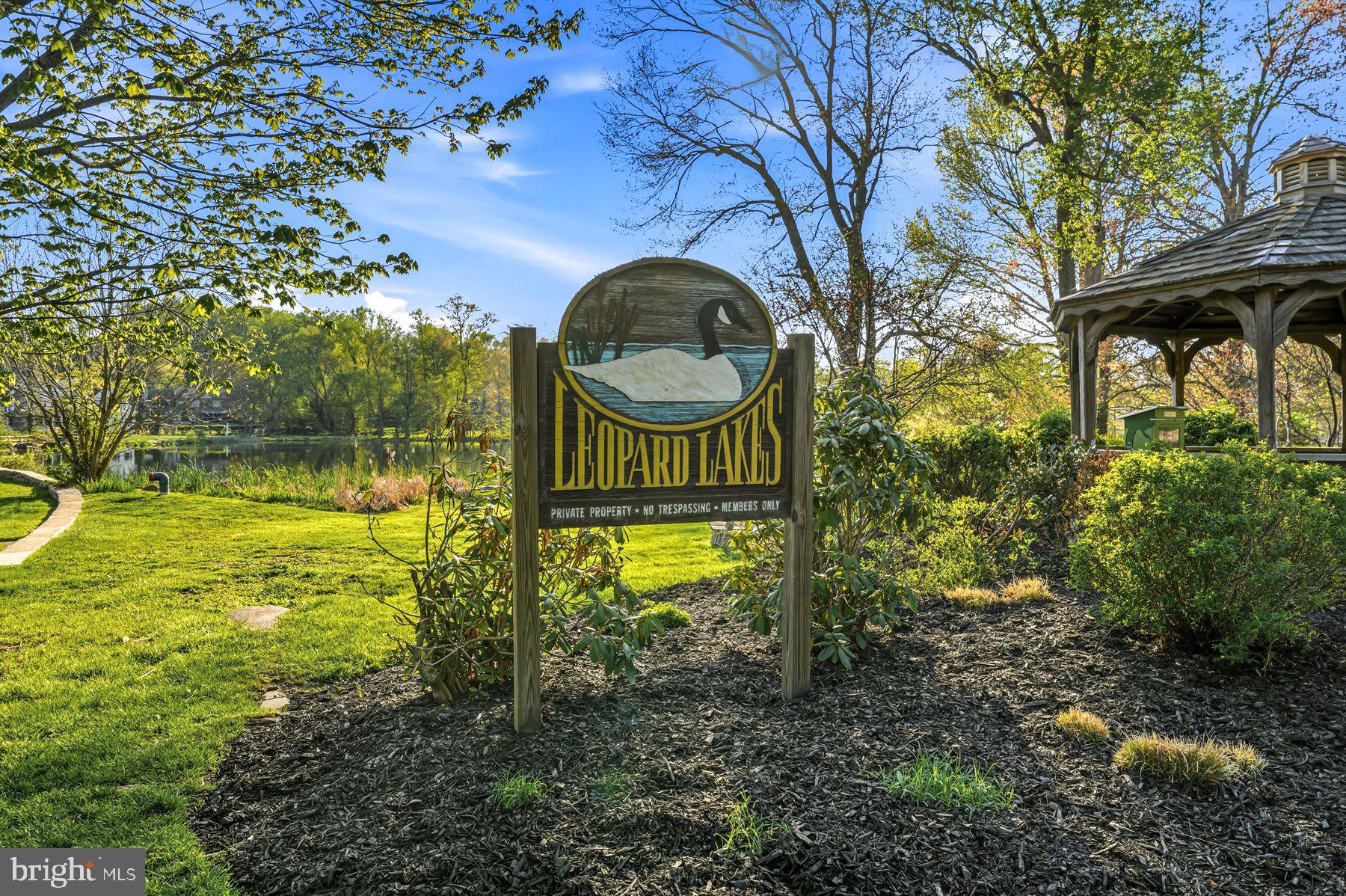 LEOPARD LAKES - Residential