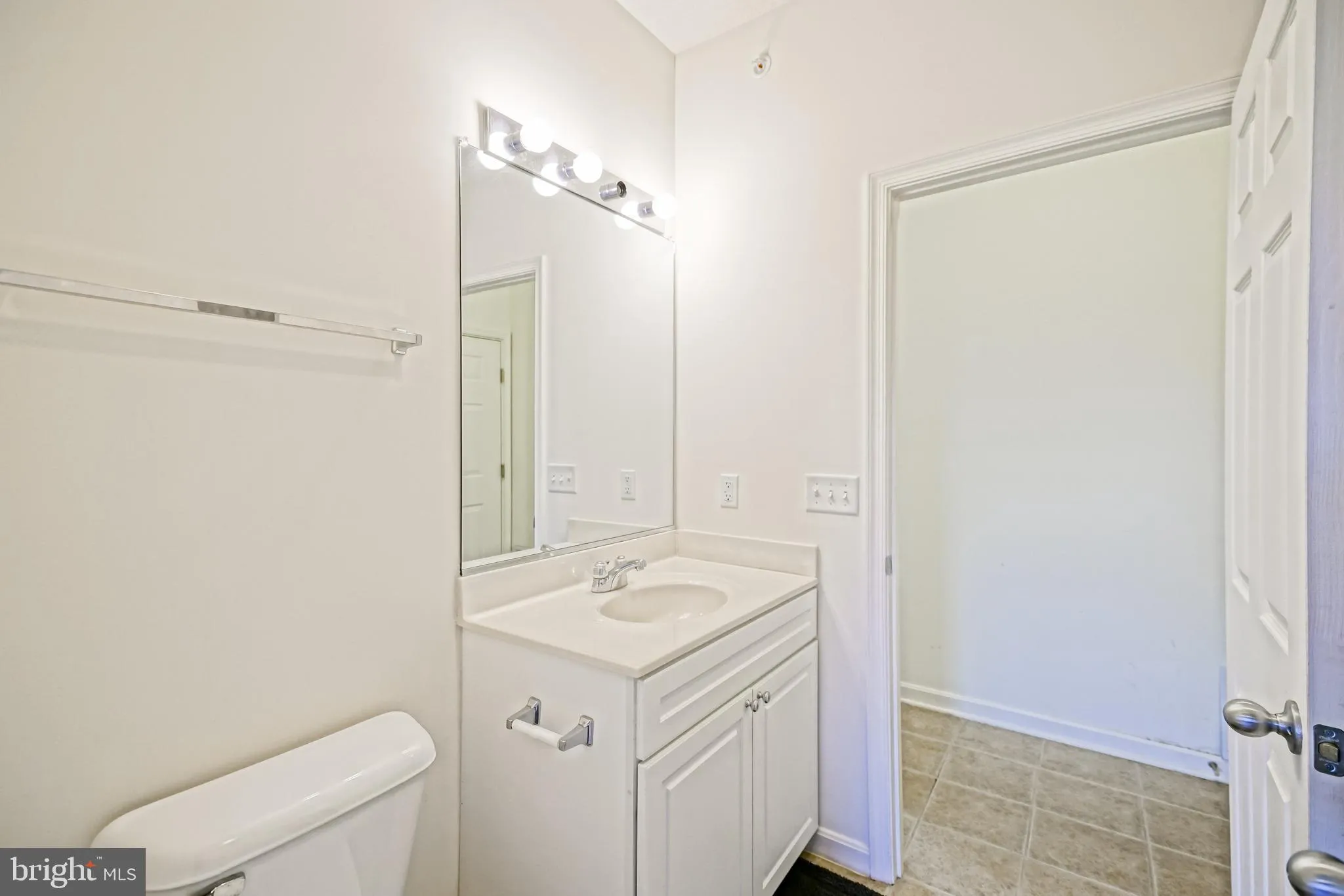 Lewes, Delaware 19958, United States, 2 Bedrooms Bedrooms, ,2 BathroomsBathrooms,Residential,Active,244710