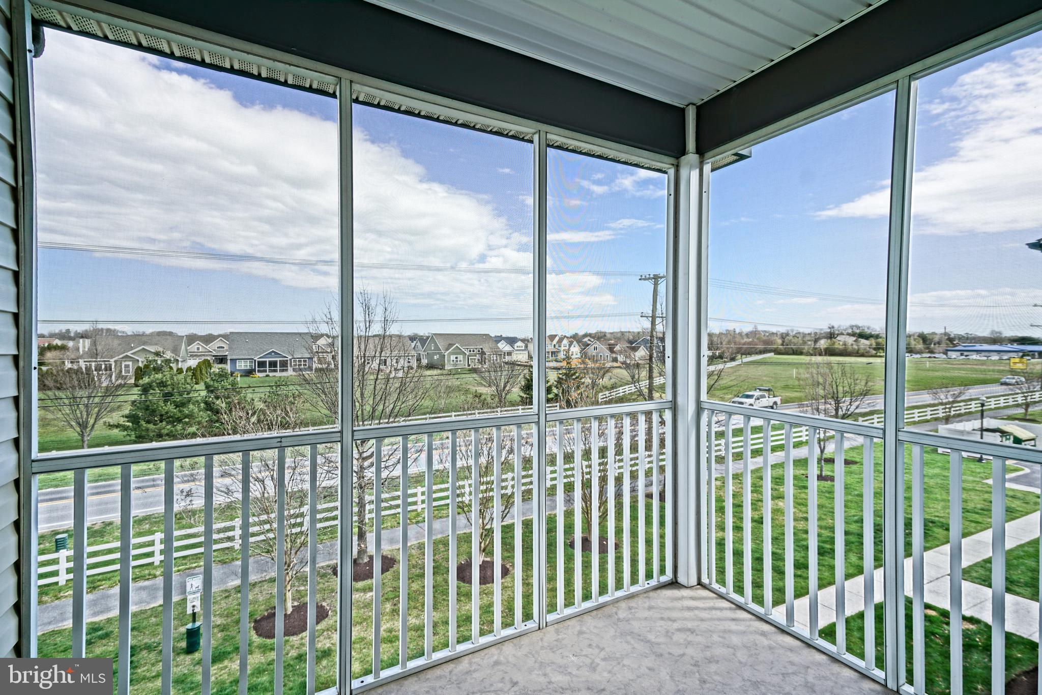 VILLAGES OF FIVE POINTS-WEST - Residential