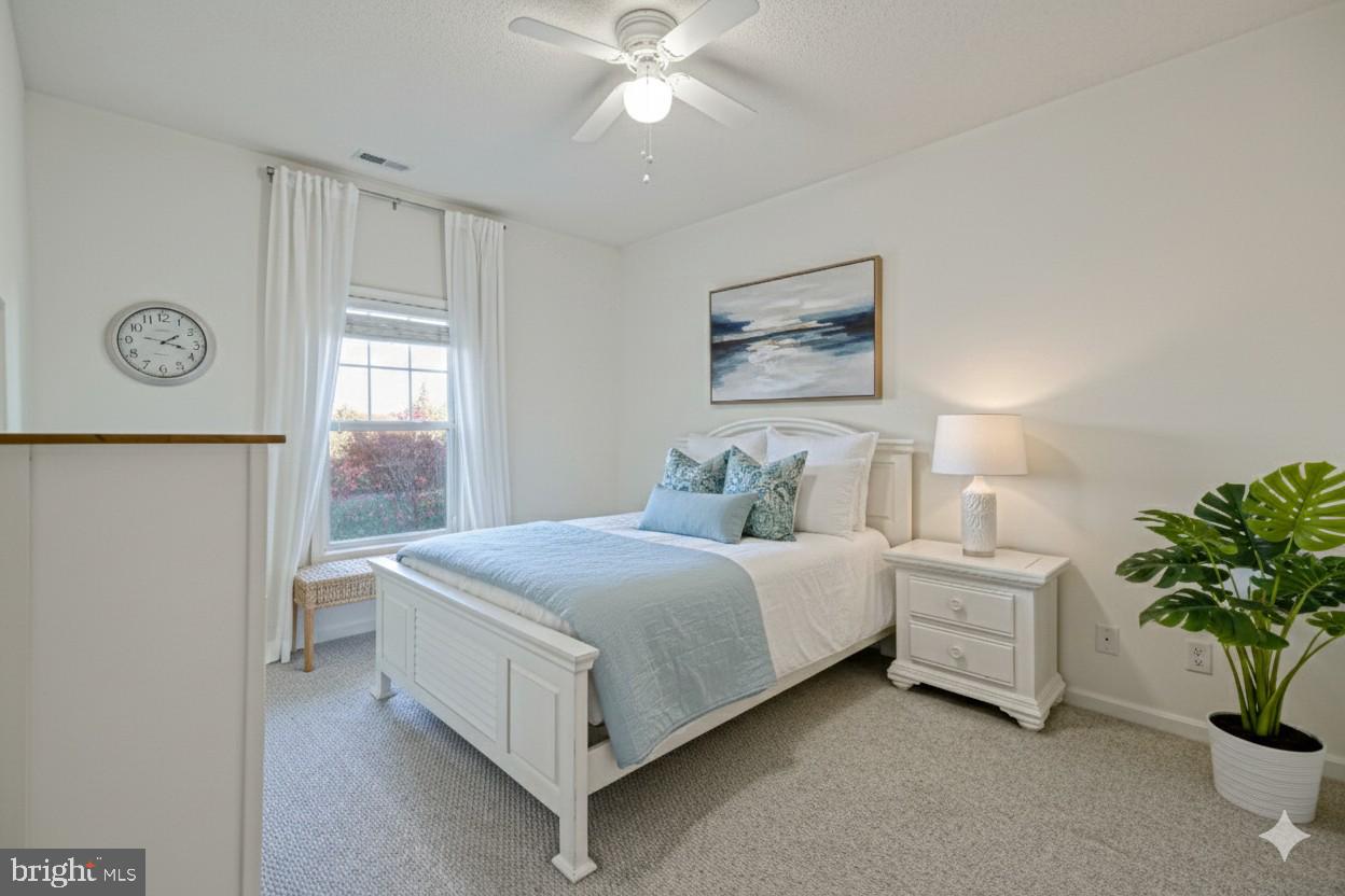 VILLAGES OF FIVE POINTS-WEST - Residential