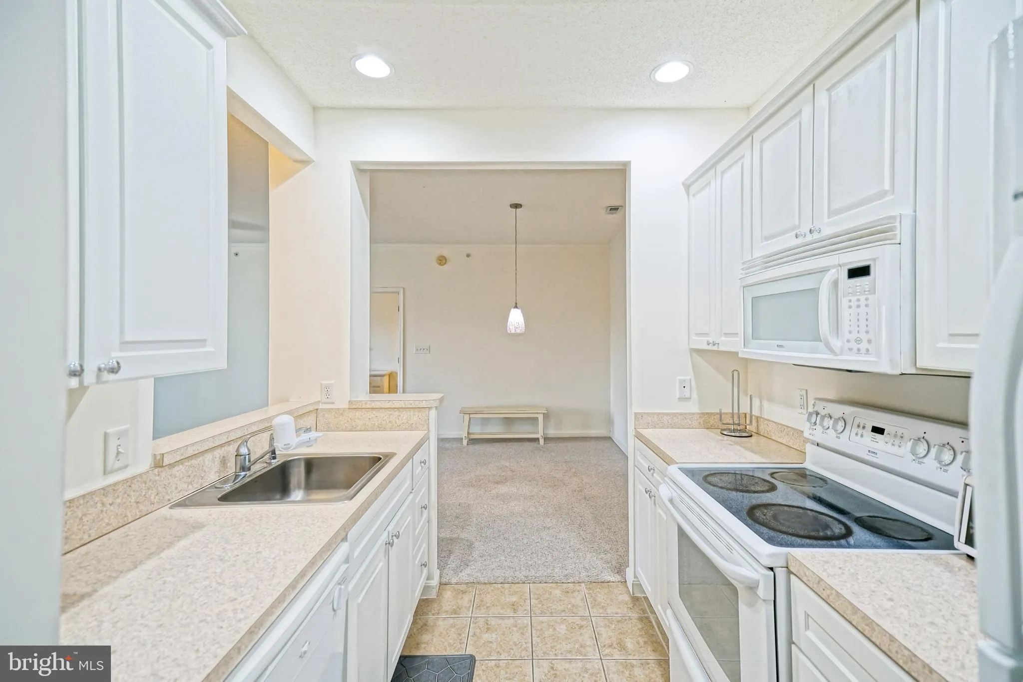 Lewes, Delaware 19958, United States, 2 Bedrooms Bedrooms, ,2 BathroomsBathrooms,Residential,Active,244710