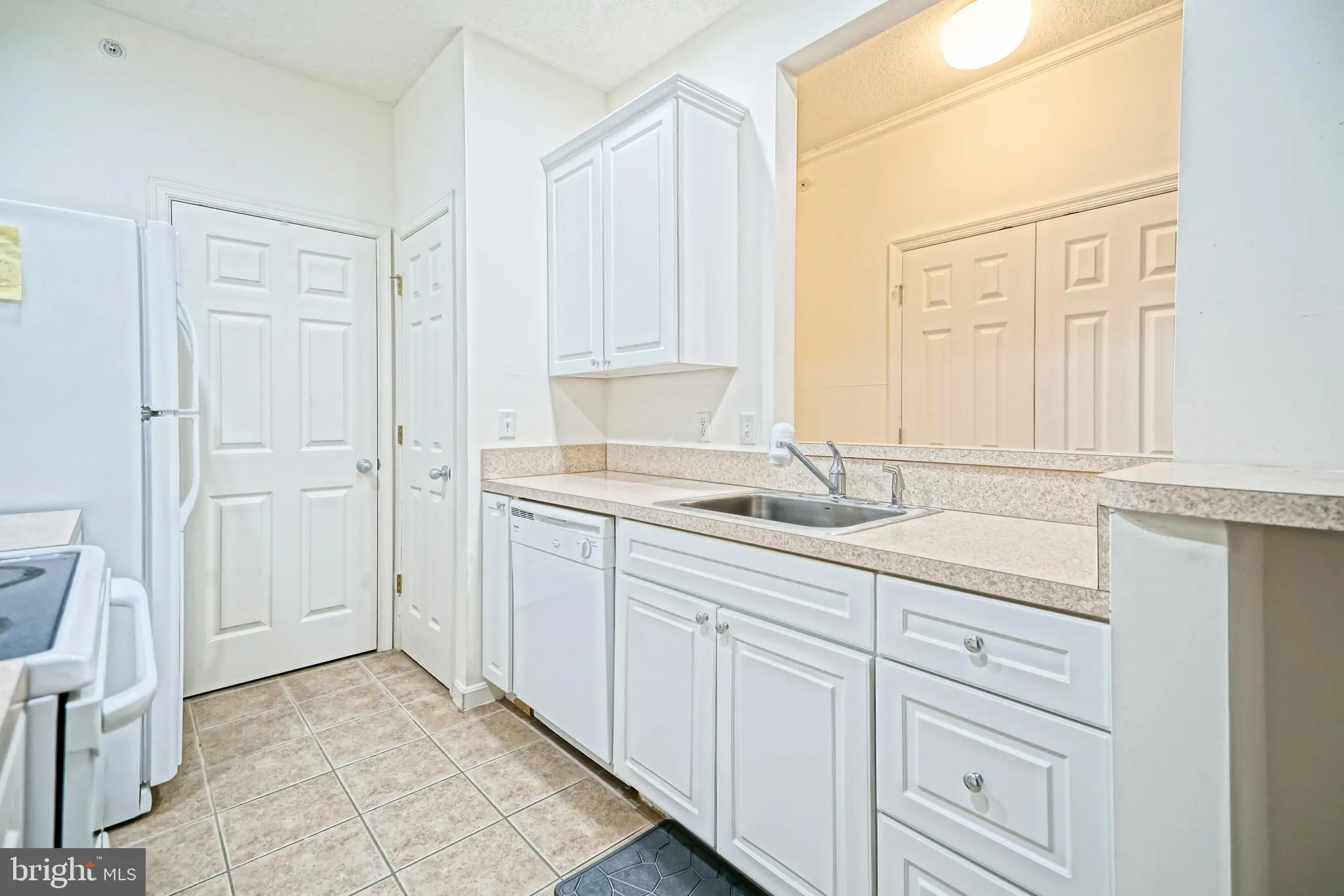 Lewes, Delaware 19958, United States, 2 Bedrooms Bedrooms, ,2 BathroomsBathrooms,Residential,Active,244710