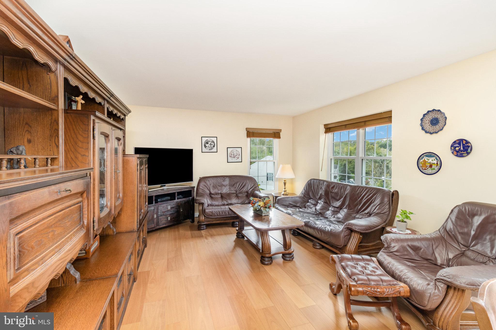 12 KNOLLWOOD ROAD