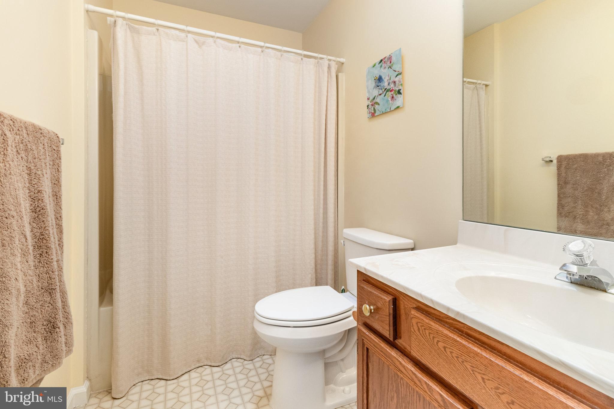 MANOR OAKS - Residential