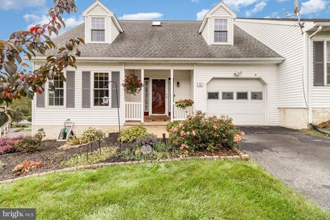 12 KNOLLWOOD ROAD MILLERSVILLE PA 17551