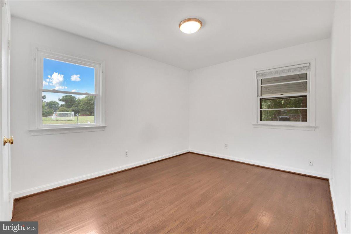 SHARON - Residential Lease