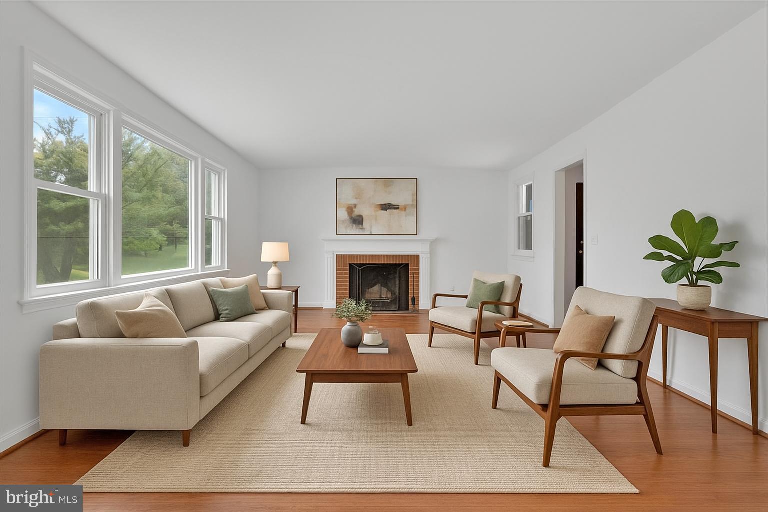 SHARON - Residential Lease