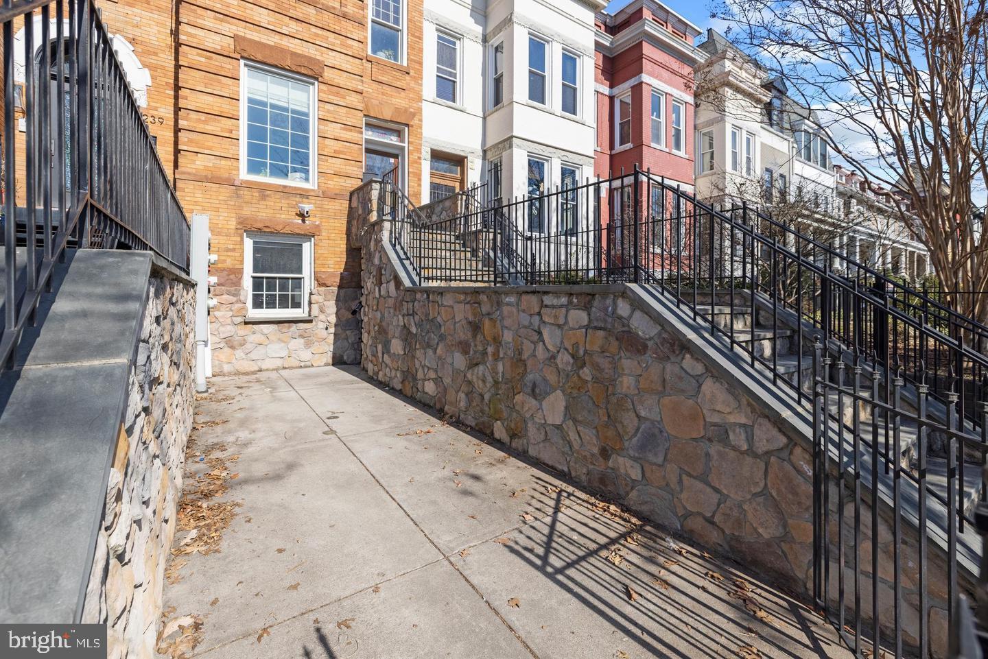 1237 KENYON STREET NW 1