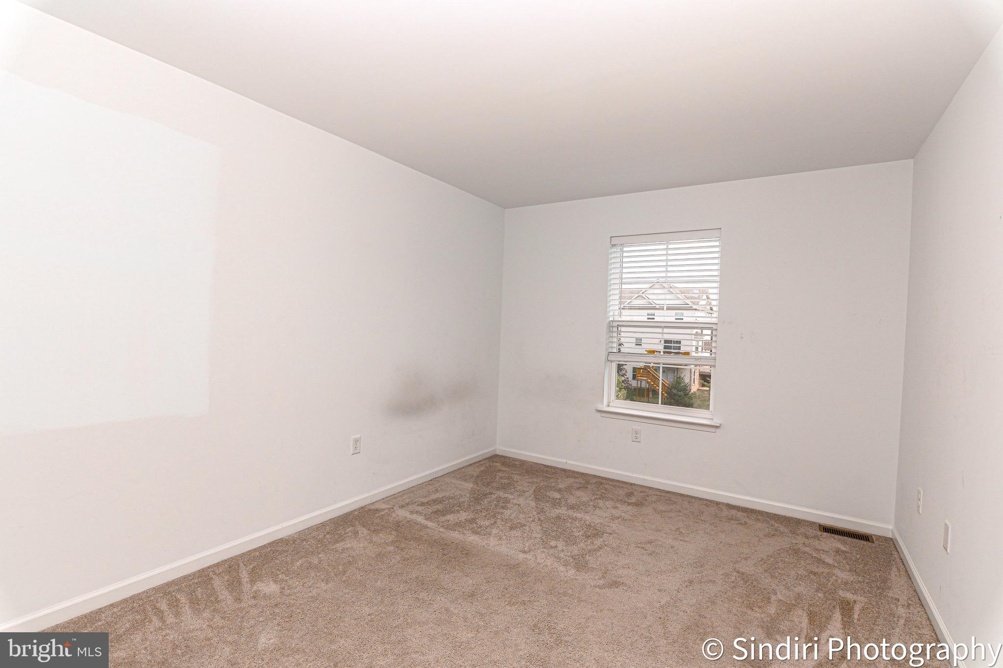 HANBURY COURT - Residential Lease