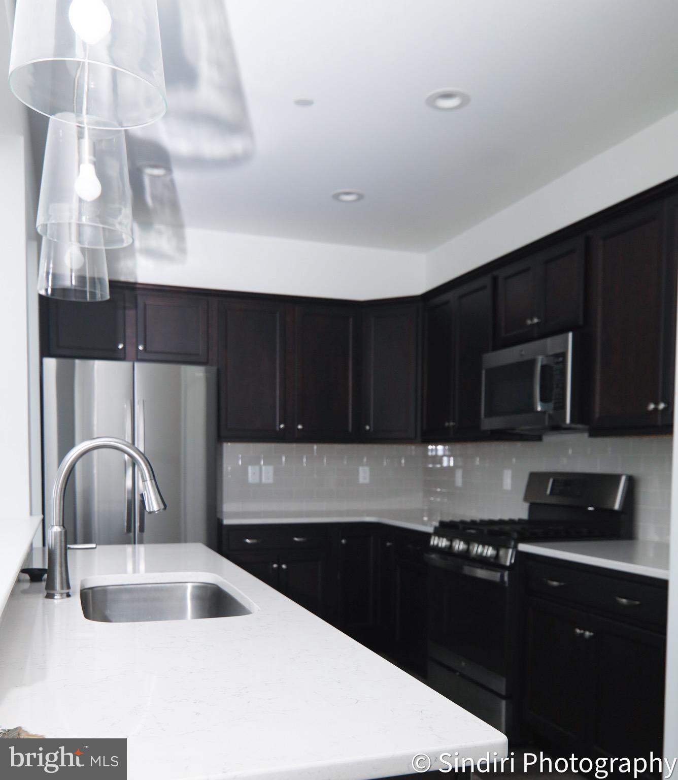 HANBURY COURT - Residential Lease