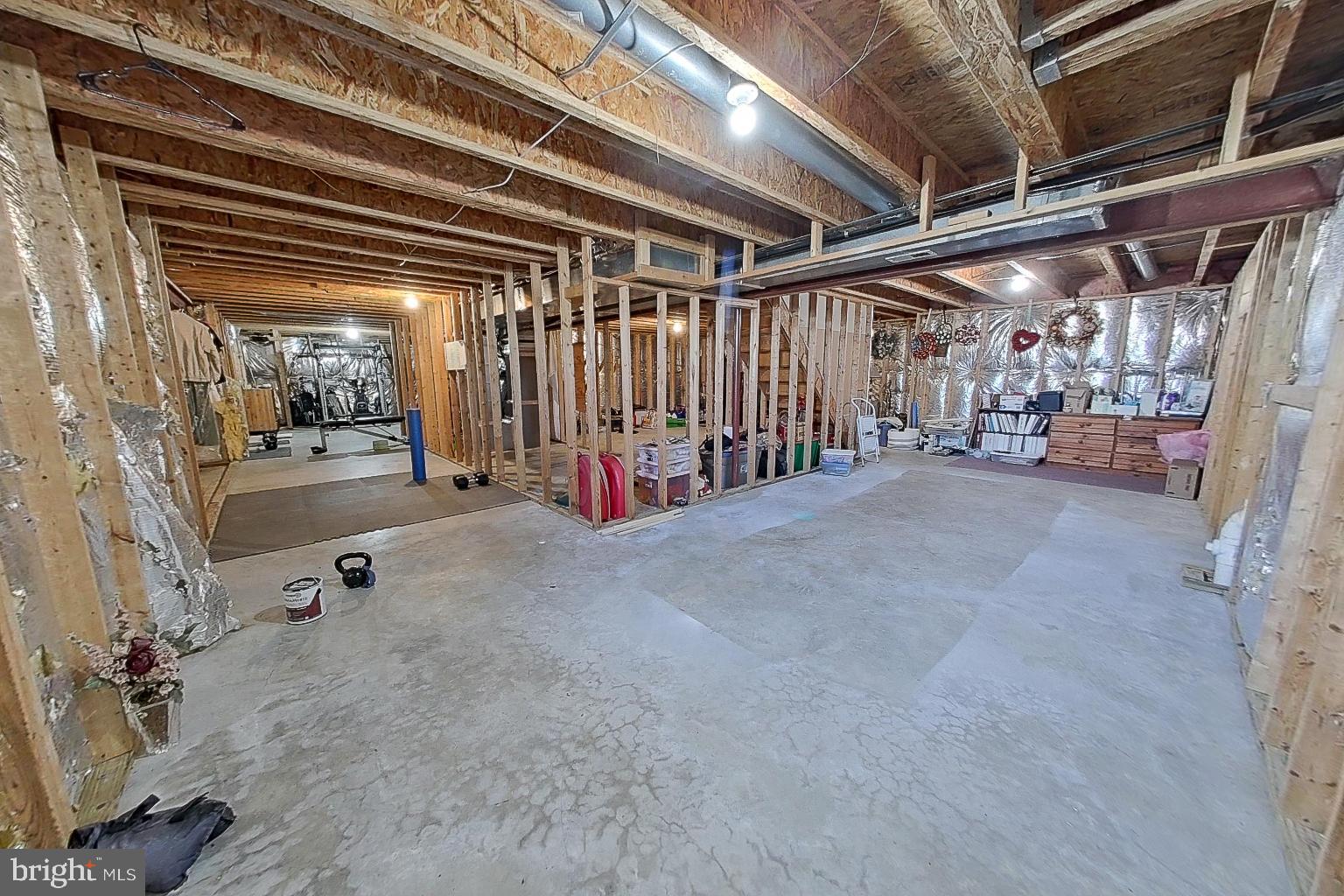 CRESTVIEW - Residential