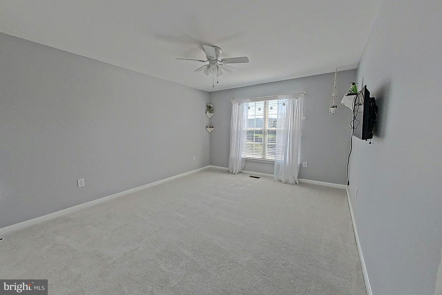 CRESTVIEW - Residential