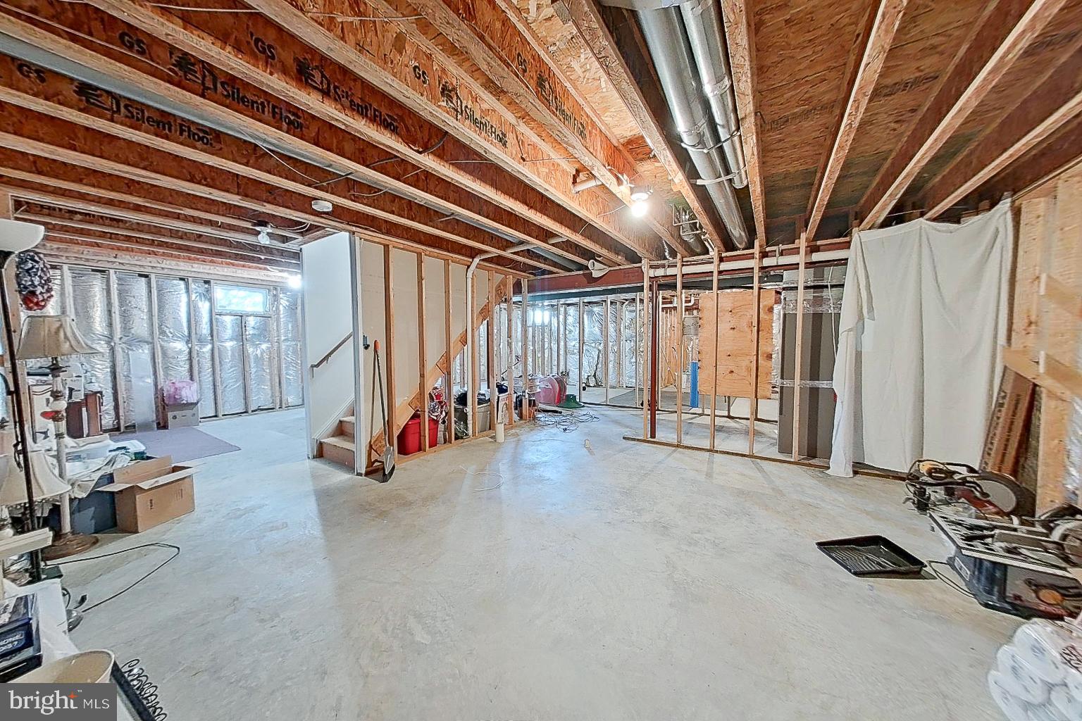 CRESTVIEW - Residential