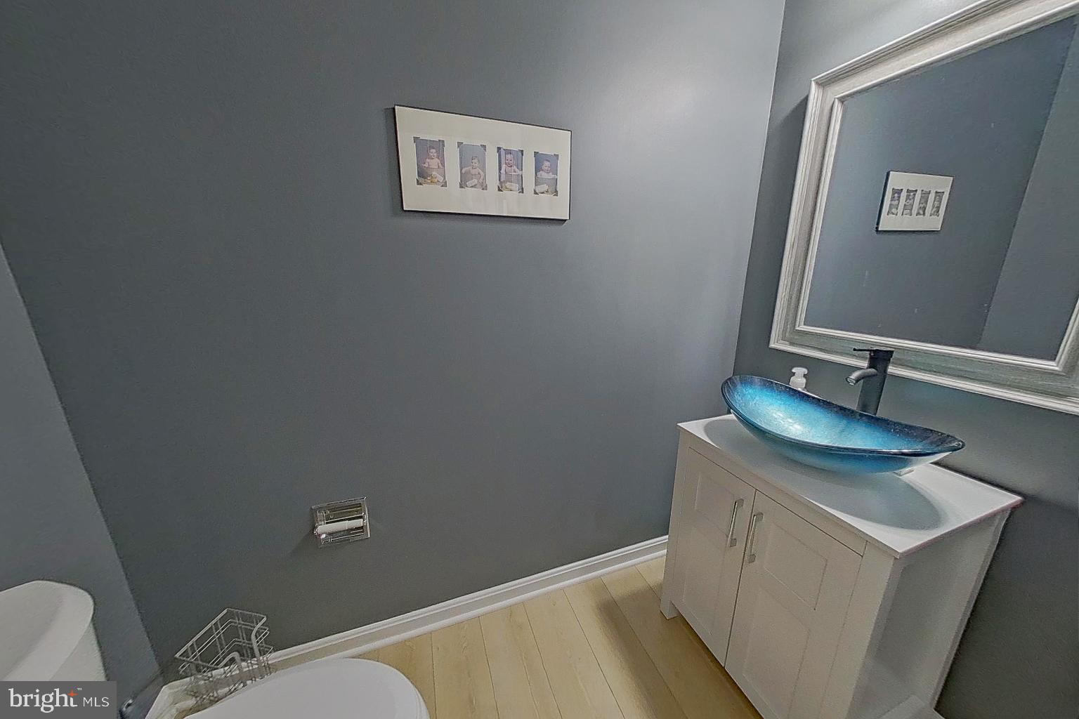 CRESTVIEW - Residential