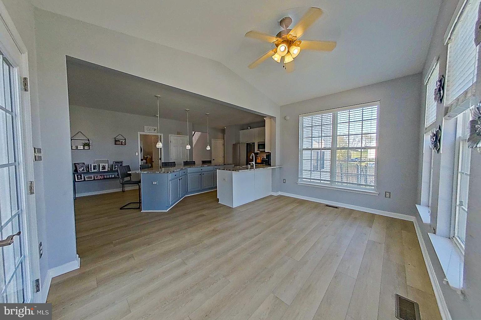 CRESTVIEW - Residential