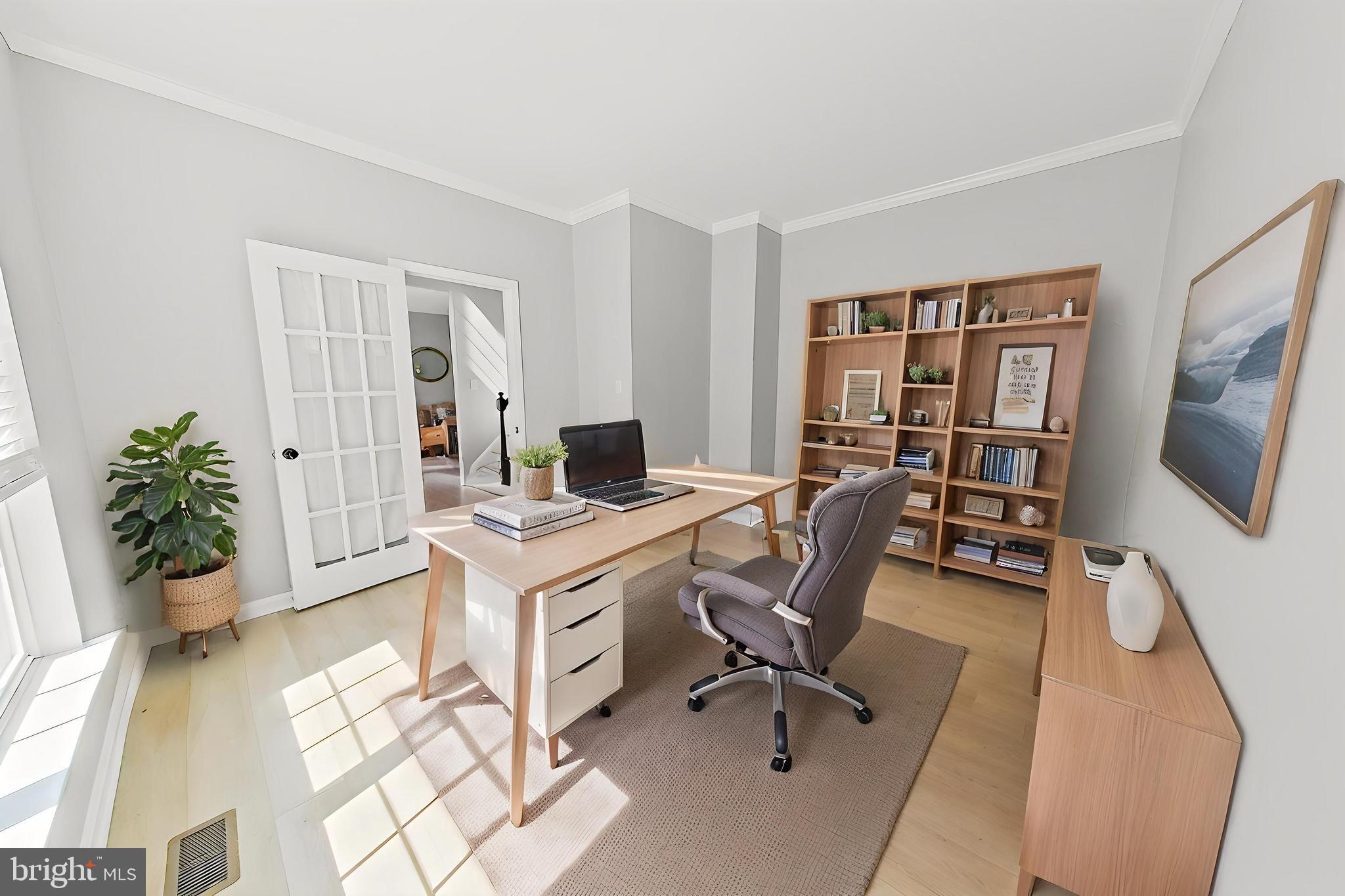 CRESTVIEW - Residential