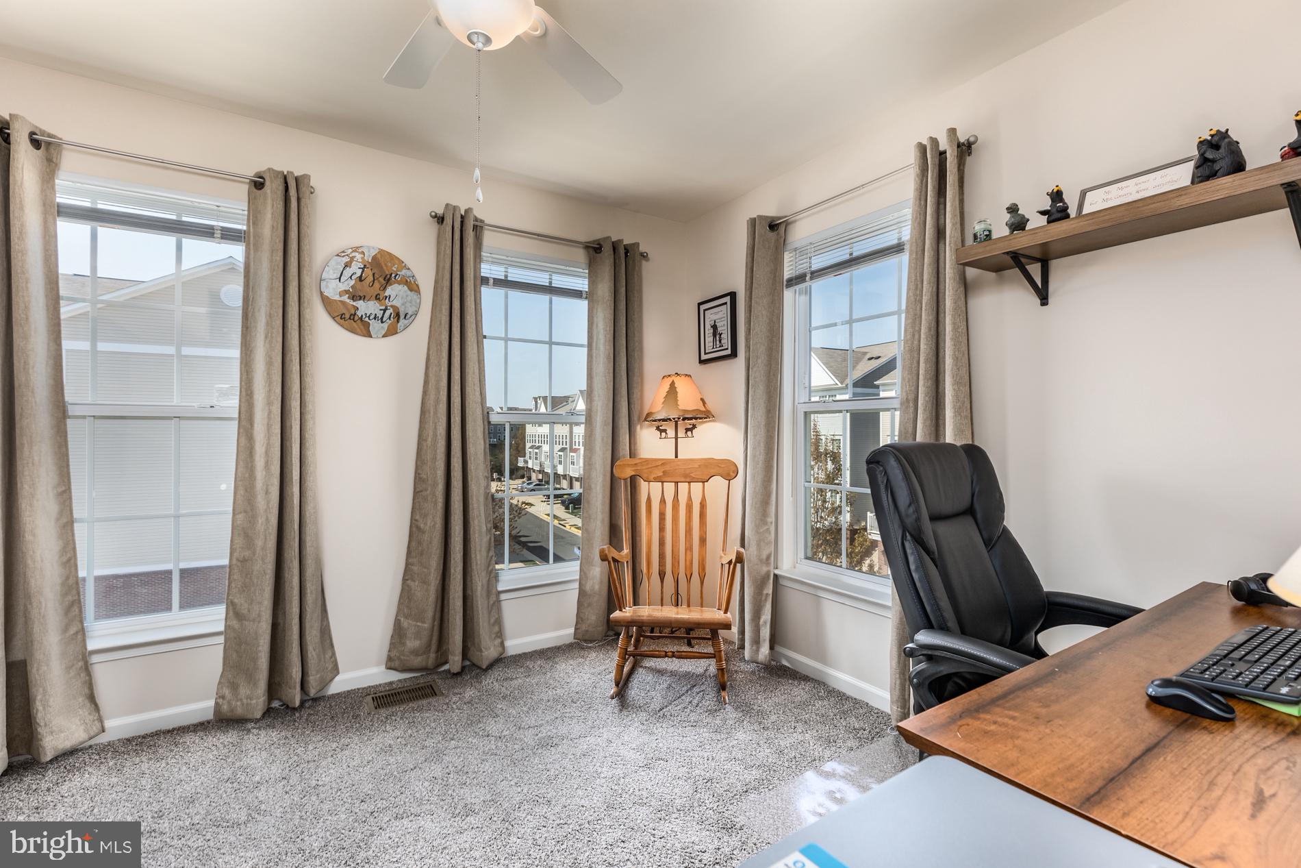 CASCADES PLACE CONDOMINIUM - Residential