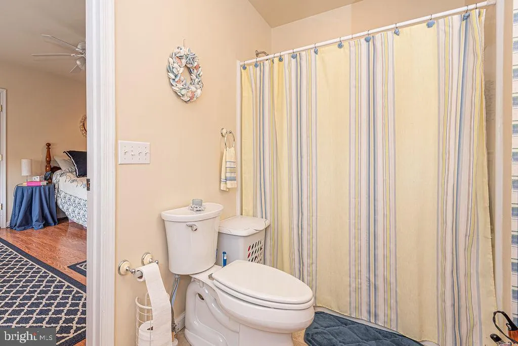 Fenwick Island, Delaware 19944, United States, 5 Bedrooms Bedrooms, ,4 BathroomsBathrooms,Residential,Active,64541