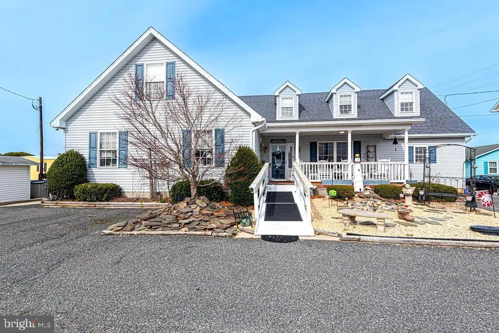 Fenwick Island, Delaware 19944, United States, 5 Bedrooms Bedrooms, ,4 BathroomsBathrooms,Residential,Active,64541