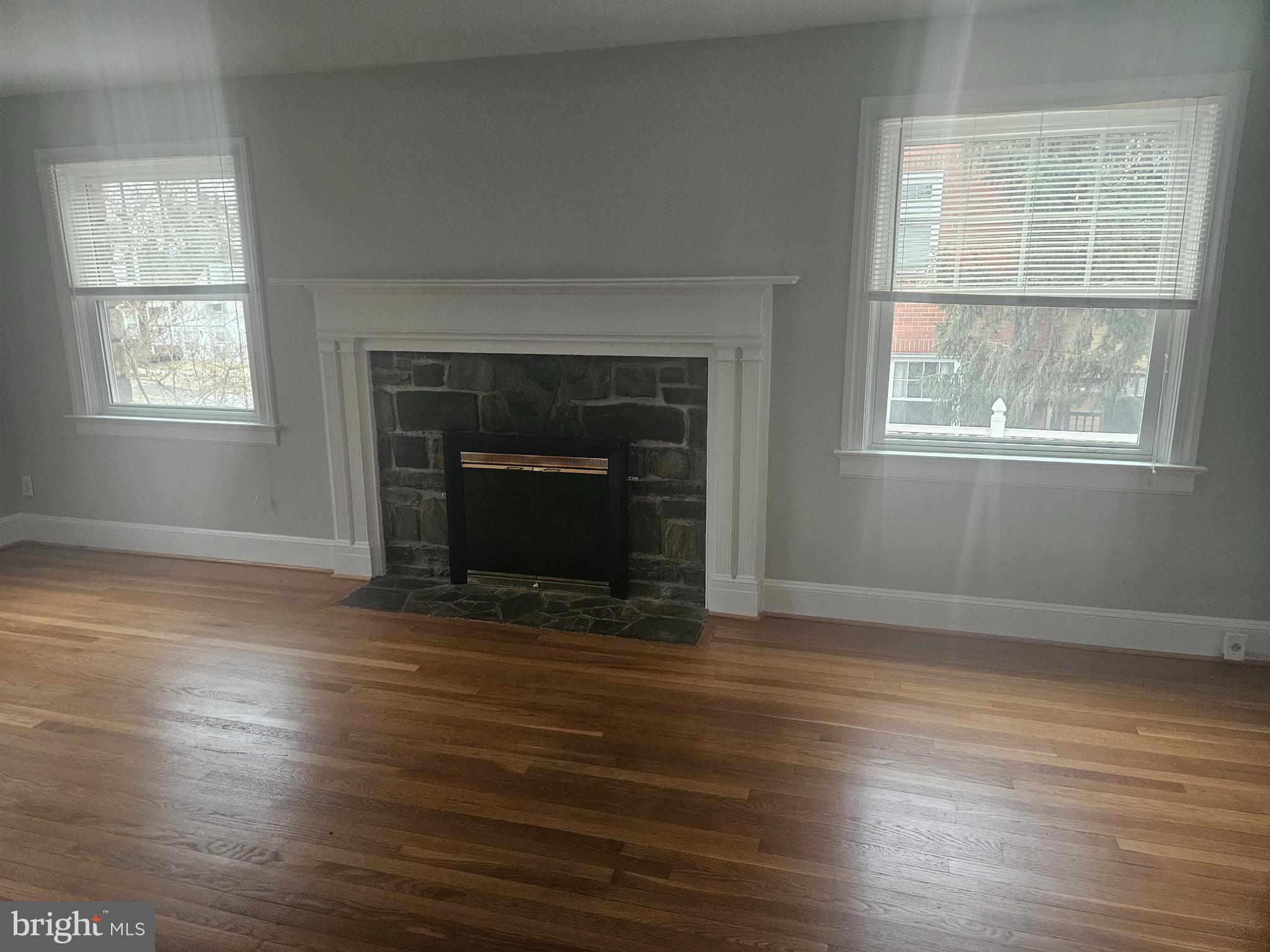 EDGEWOOD PARK - Residential Lease