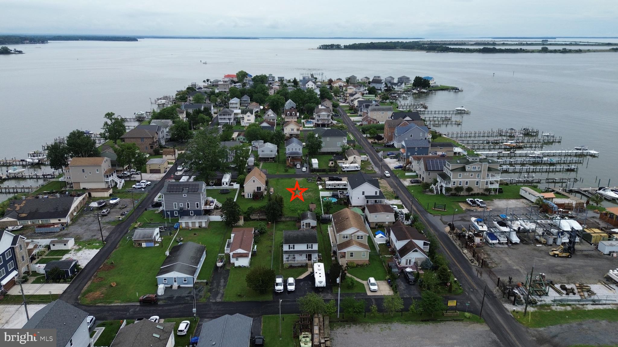 MILLERS ISLAND - Land