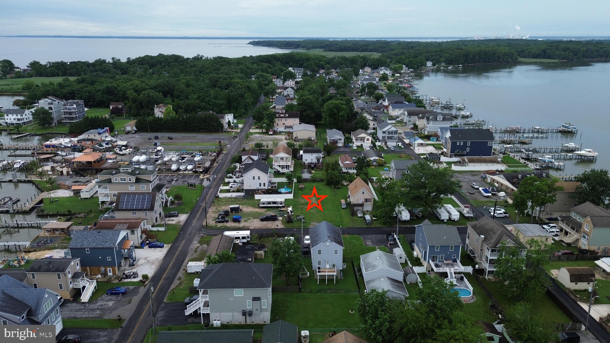 MILLERS ISLAND - Land