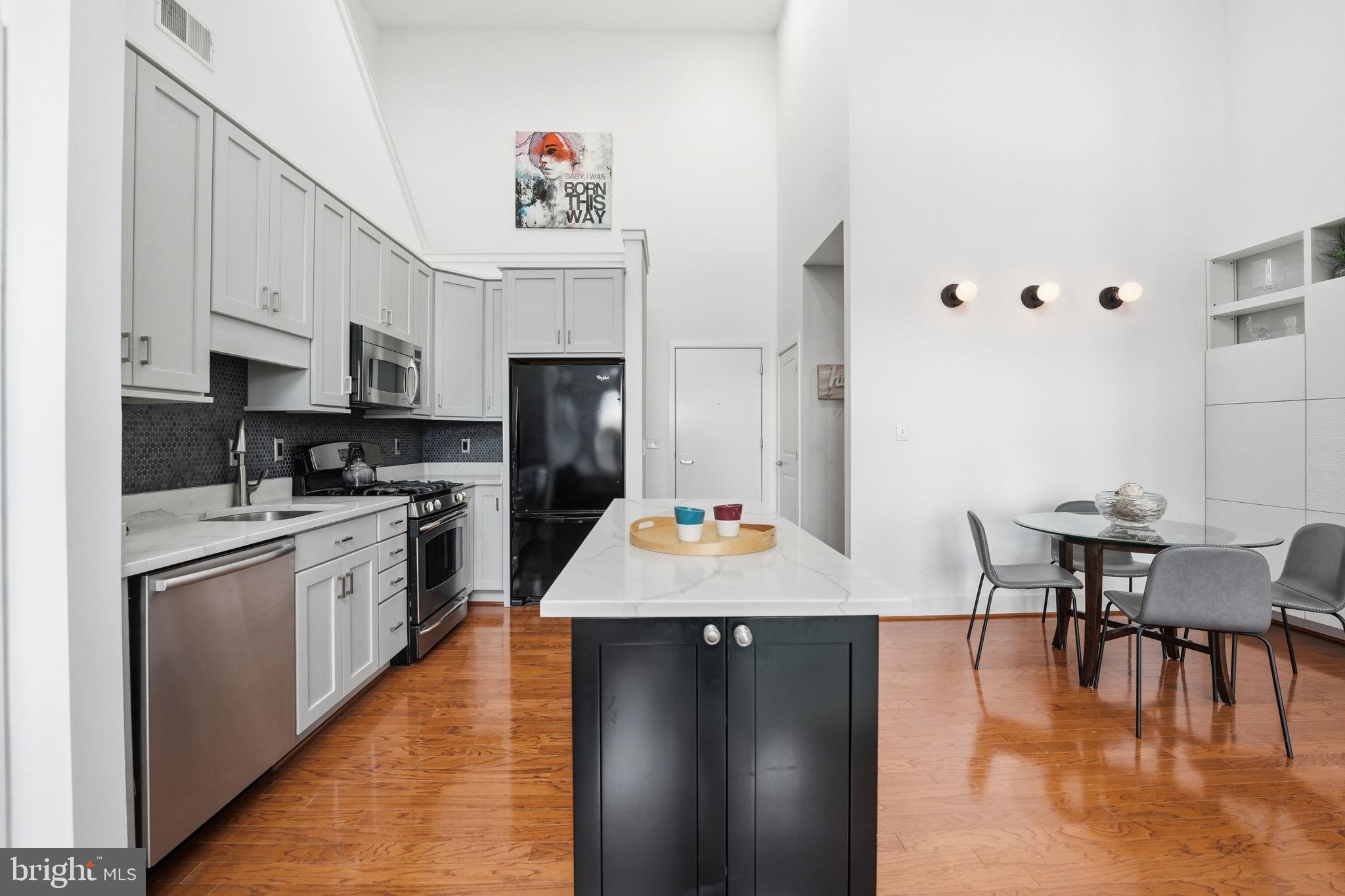 1800 WILSON BOULEVARD 412