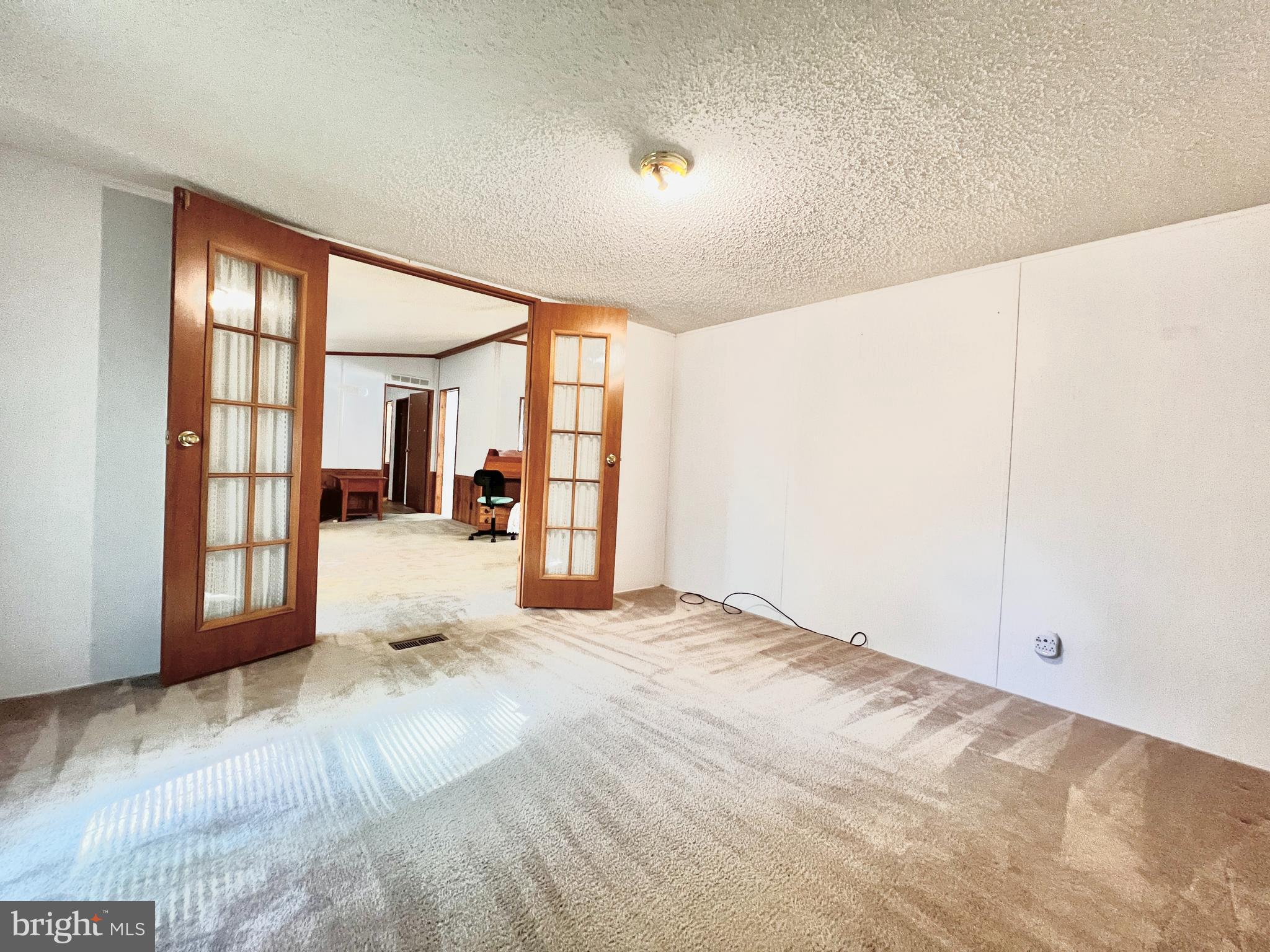 WAYSONS WOODS MANUFACTURED HOME COMMUNITY - Residential