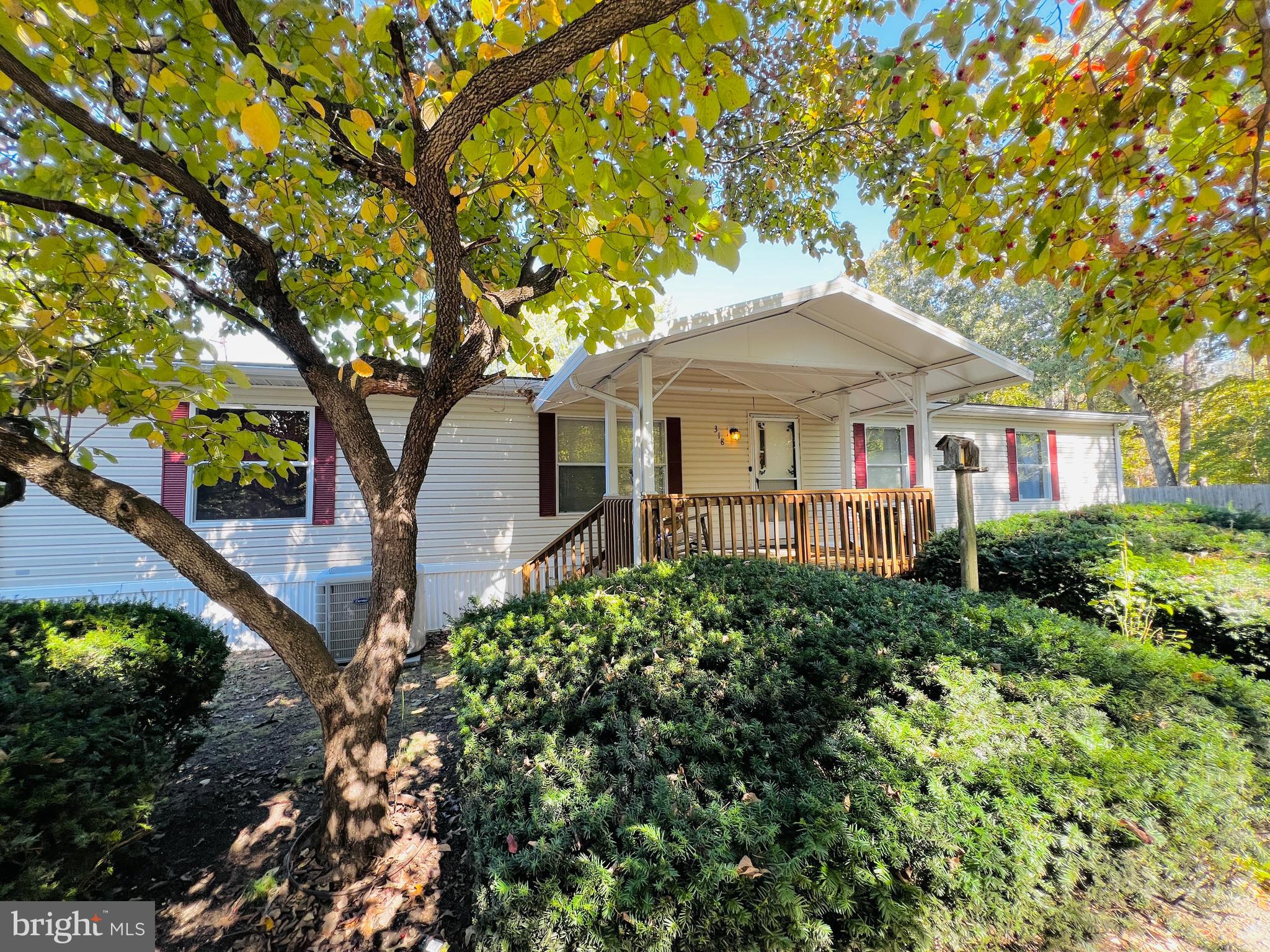 WAYSONS WOODS MANUFACTURED HOME COMMUNITY - Residential