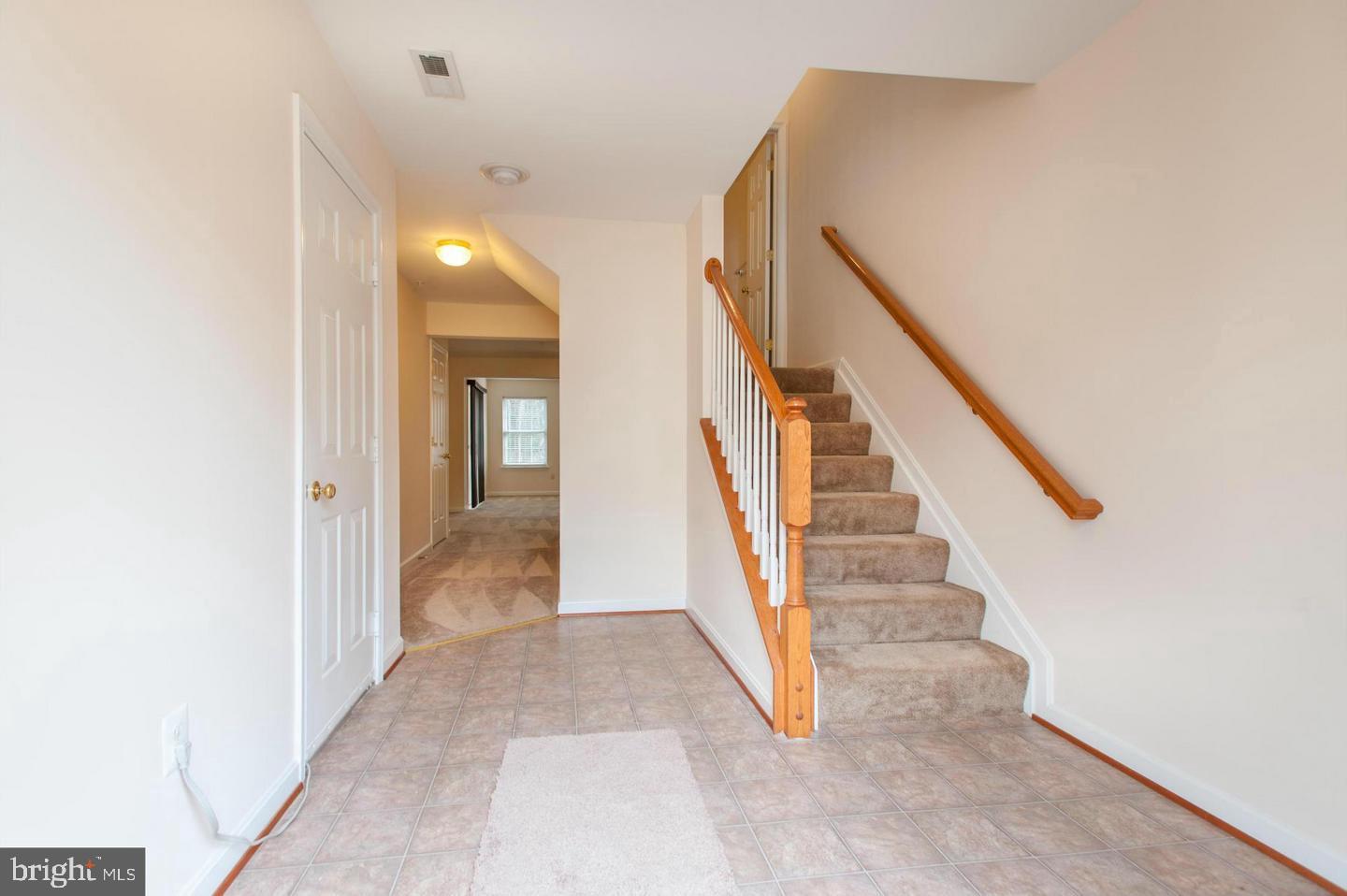 RIVER OAKS - Residential Lease