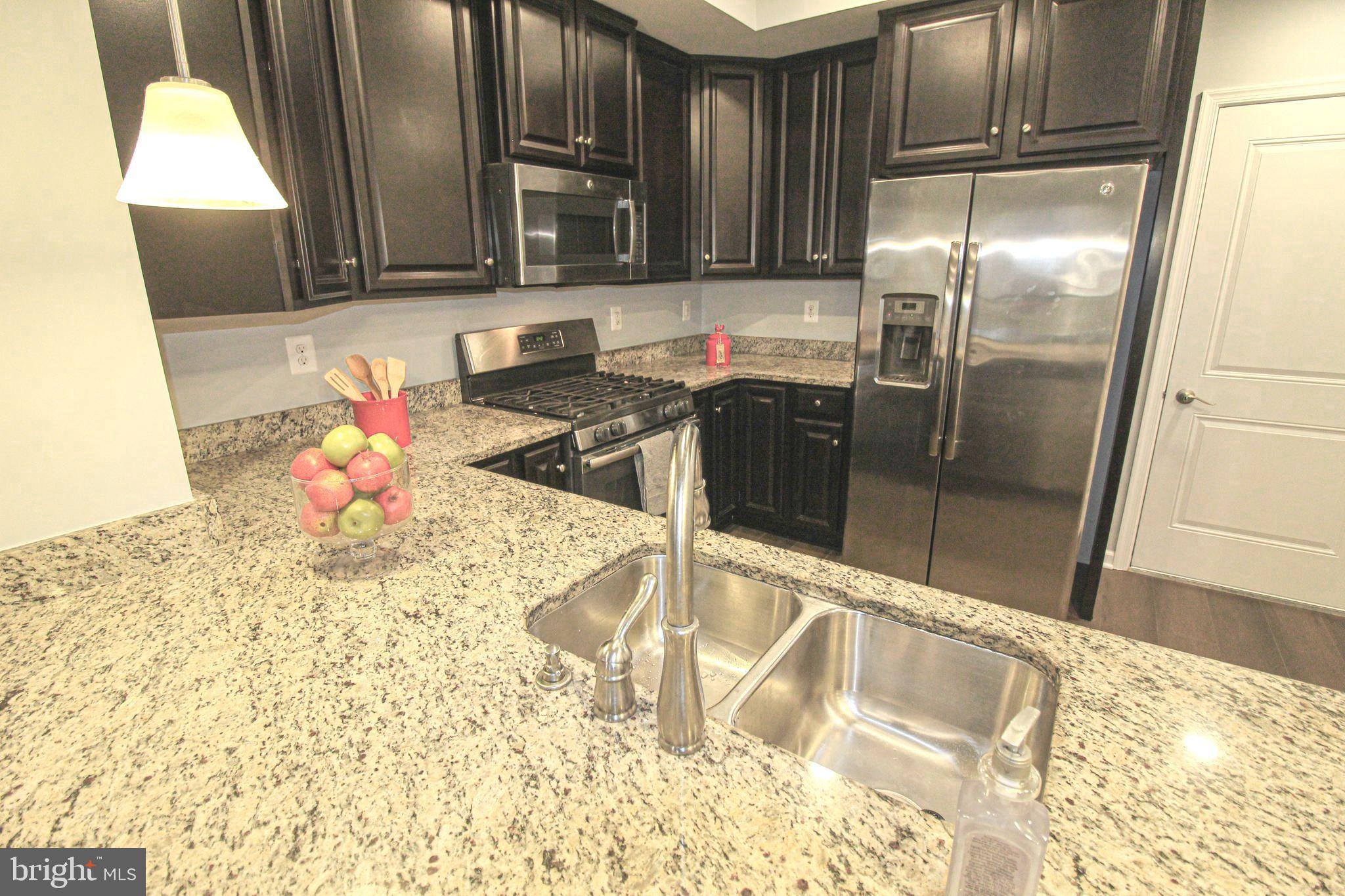 ORCHARD SQUARE - Residential