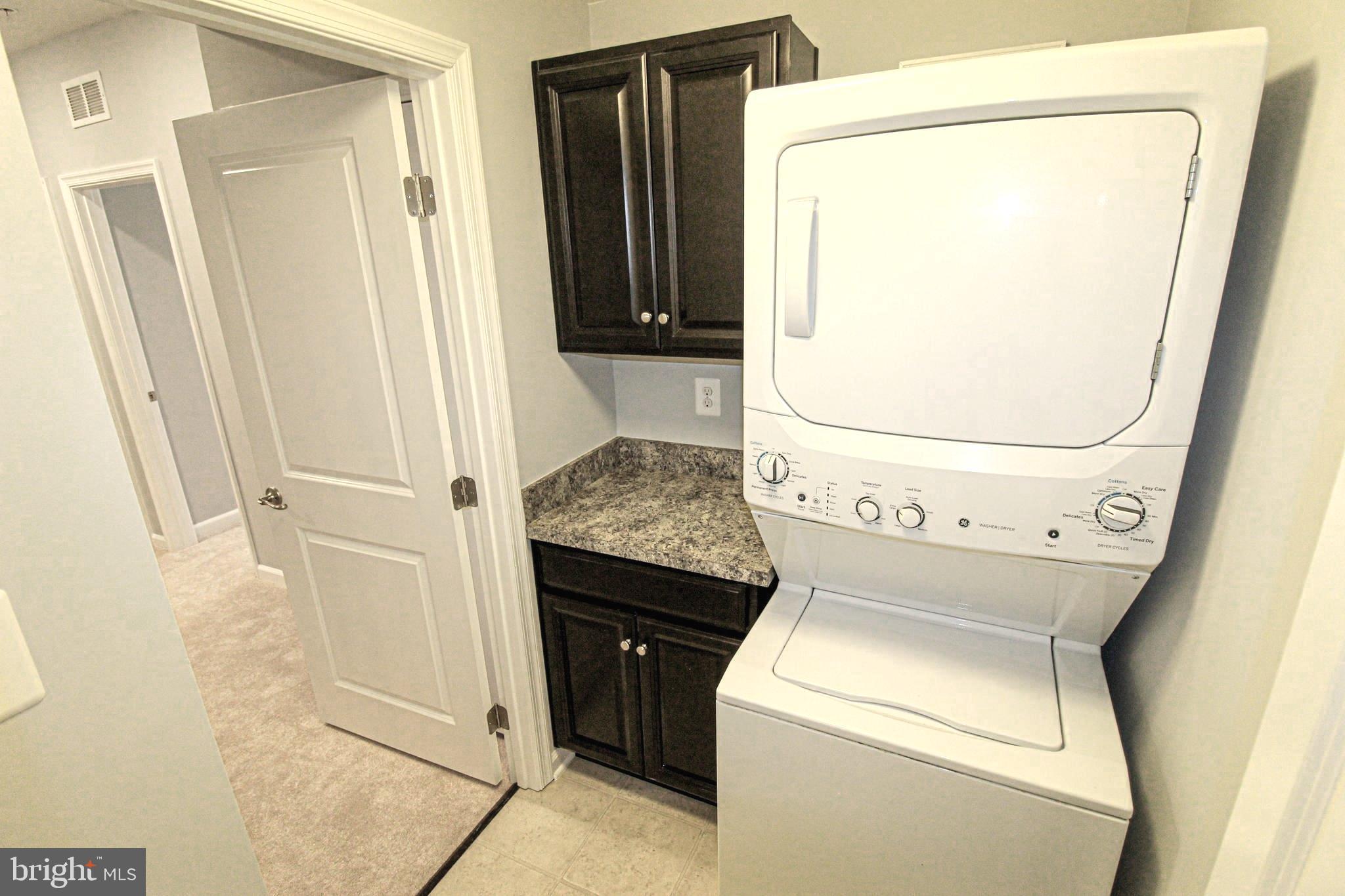 ORCHARD SQUARE - Residential