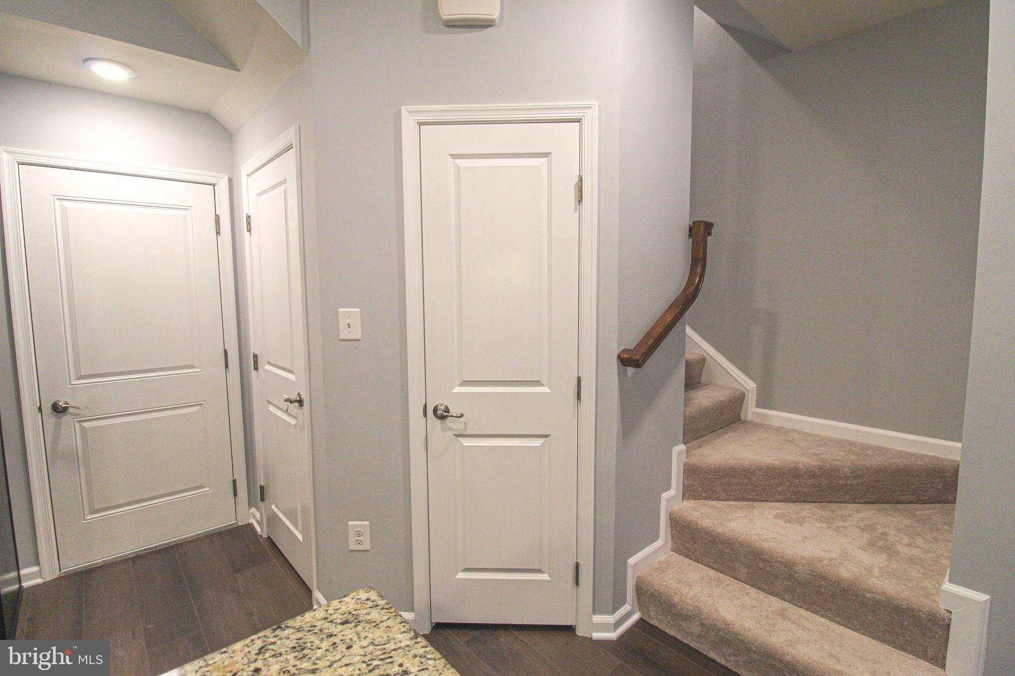 ORCHARD SQUARE - Residential