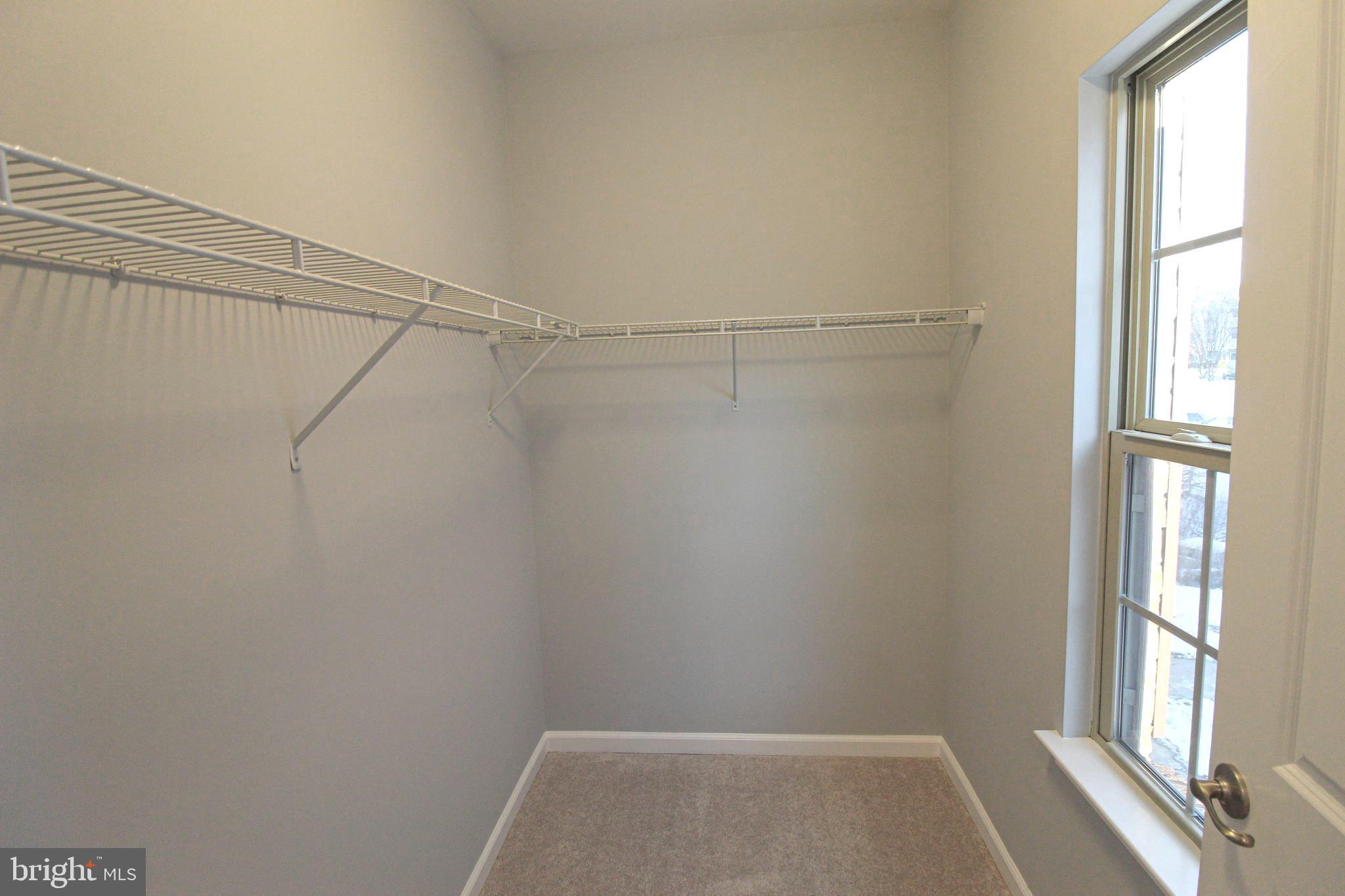 ORCHARD SQUARE - Residential