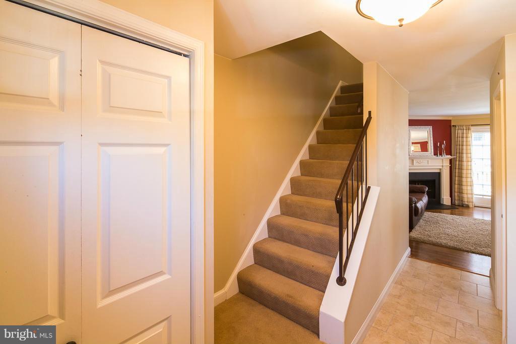 VIRGINIA VILLAGE - Residential