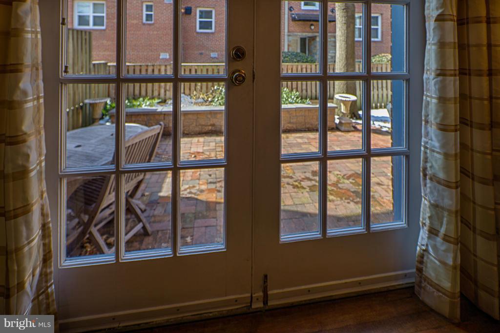 VIRGINIA VILLAGE - Residential