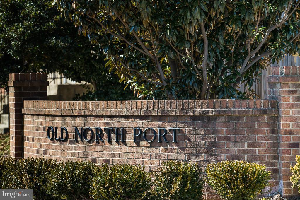 VIRGINIA VILLAGE - Residential